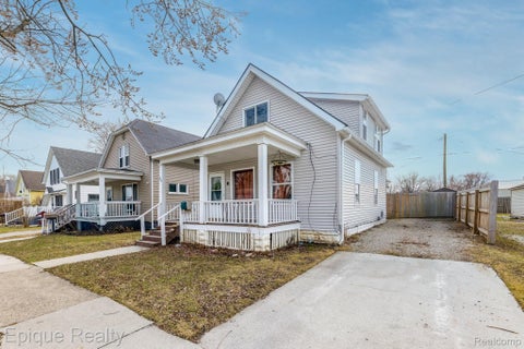 Photo for 749 16th Street