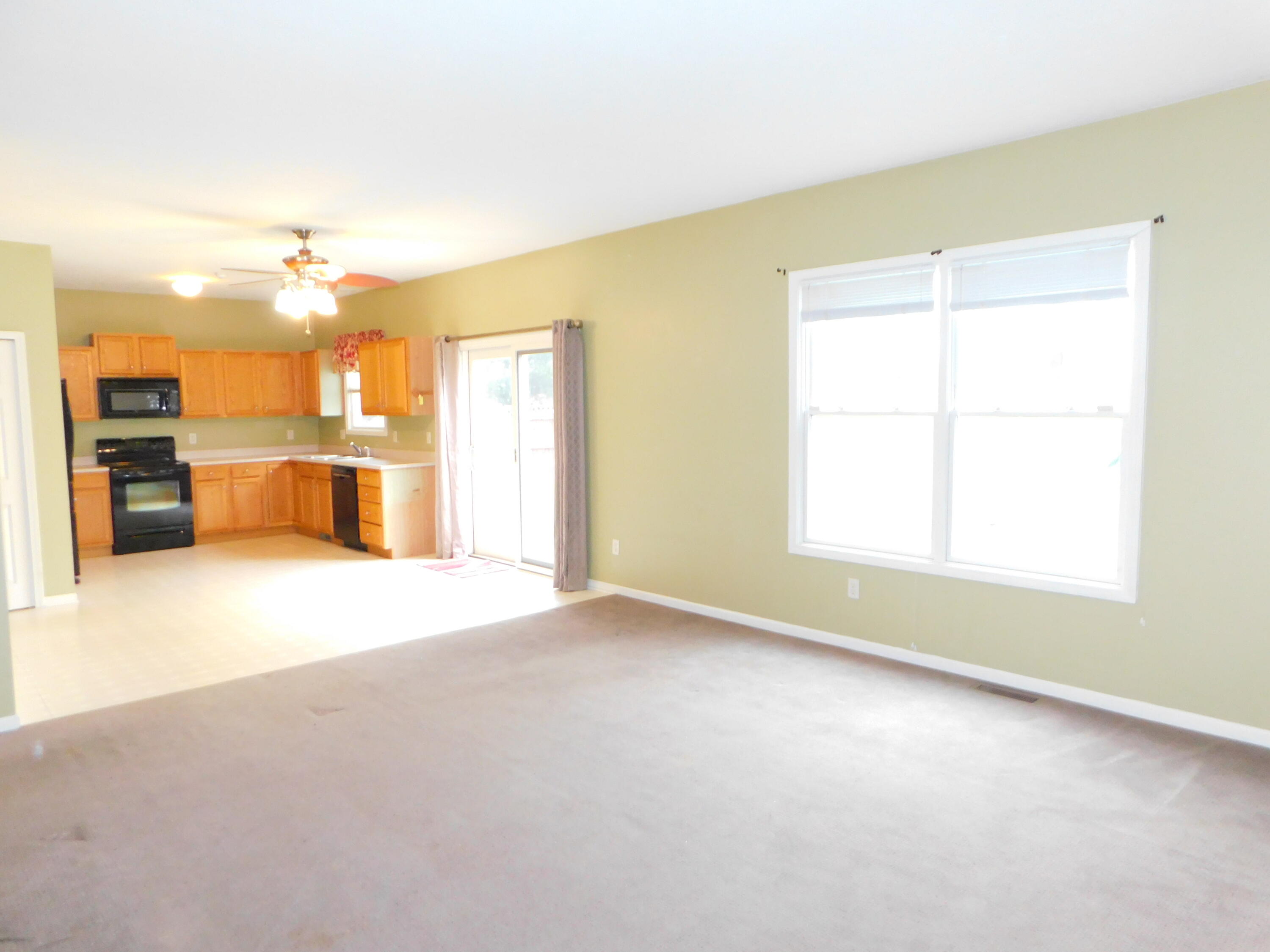 60909 Woodland Drive