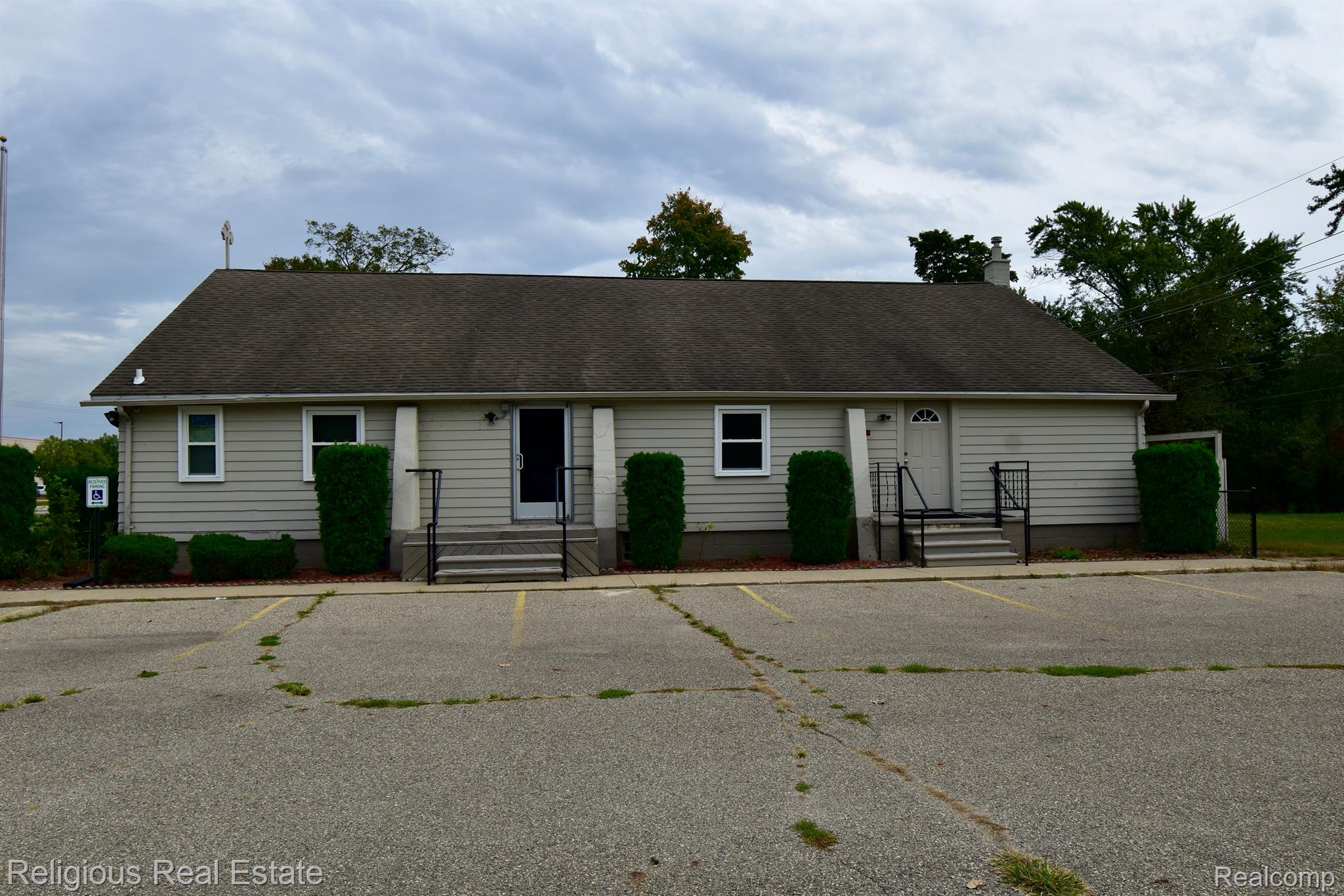 730 E AUBURN Road
