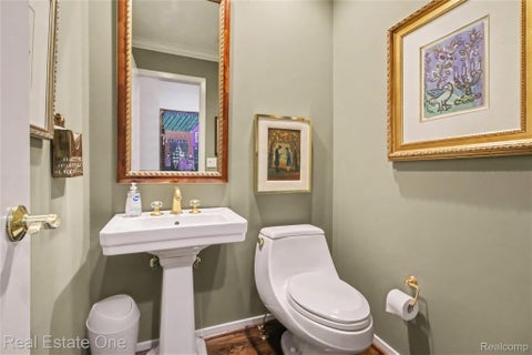 Tiny photo for 5023 Pheasant Cove #4, West Bloomfield Charter Township, MI 48323 (MLS # 20261081725)