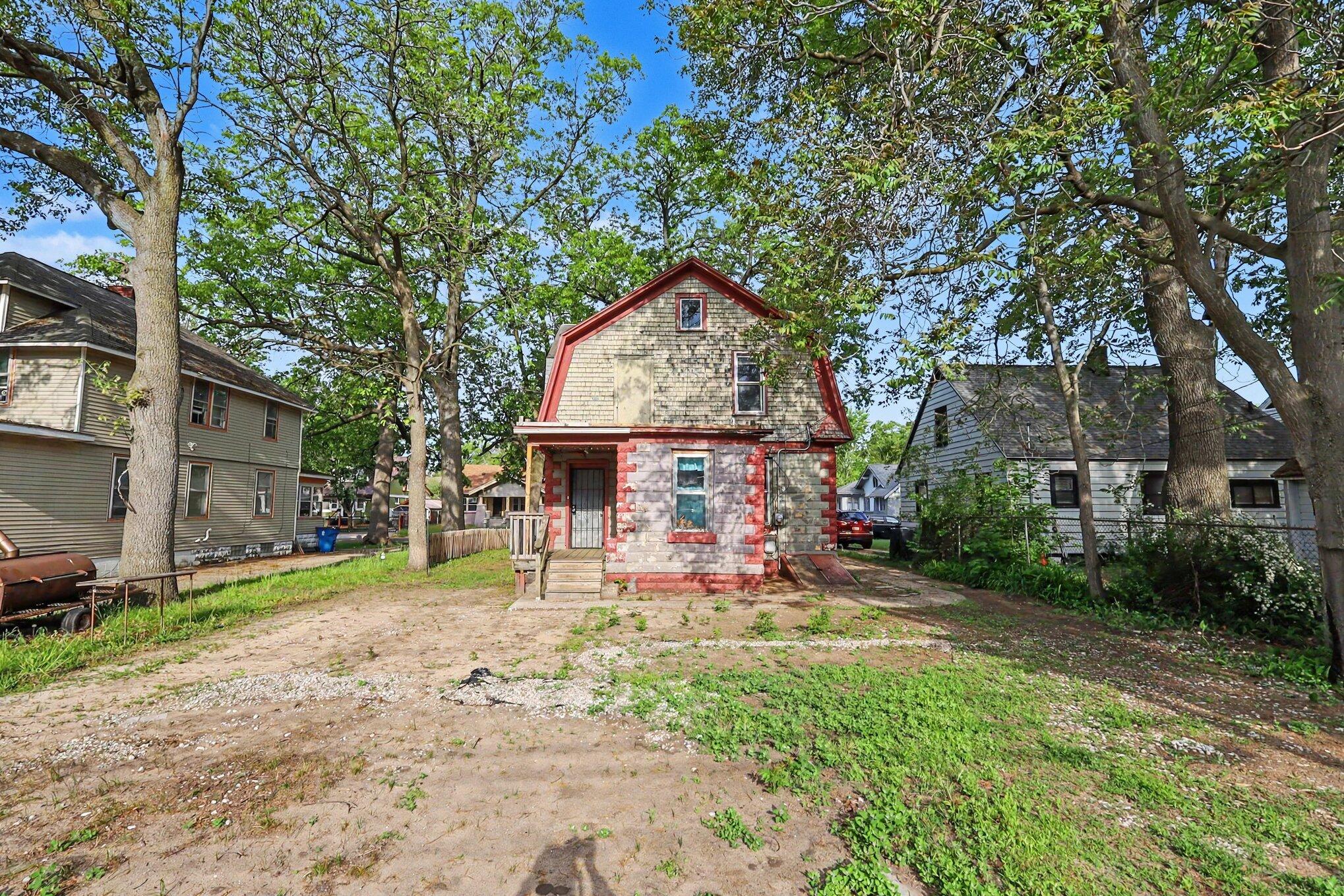 2332 Sanford Street