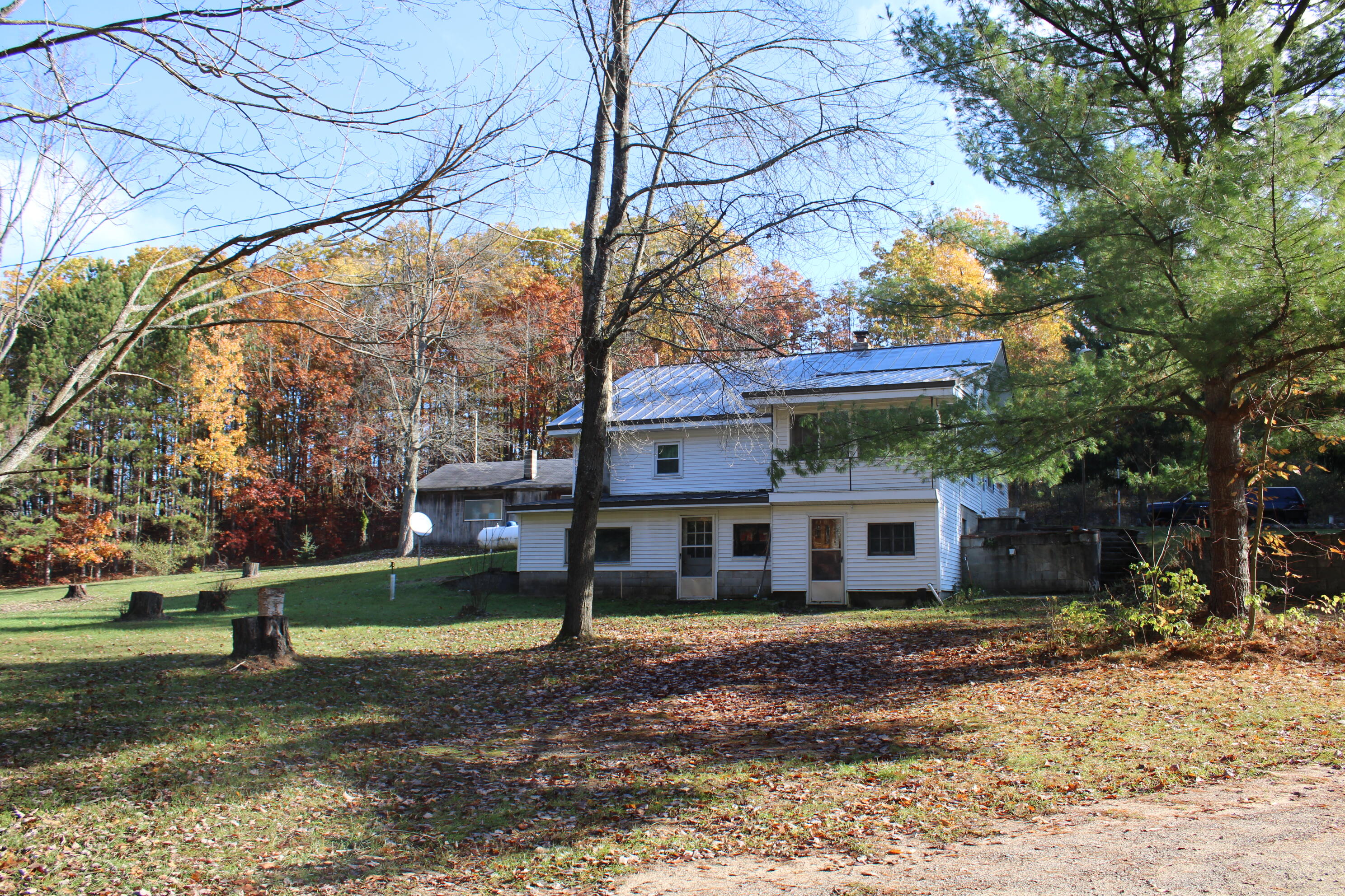 401 S Bass Lake Avenue