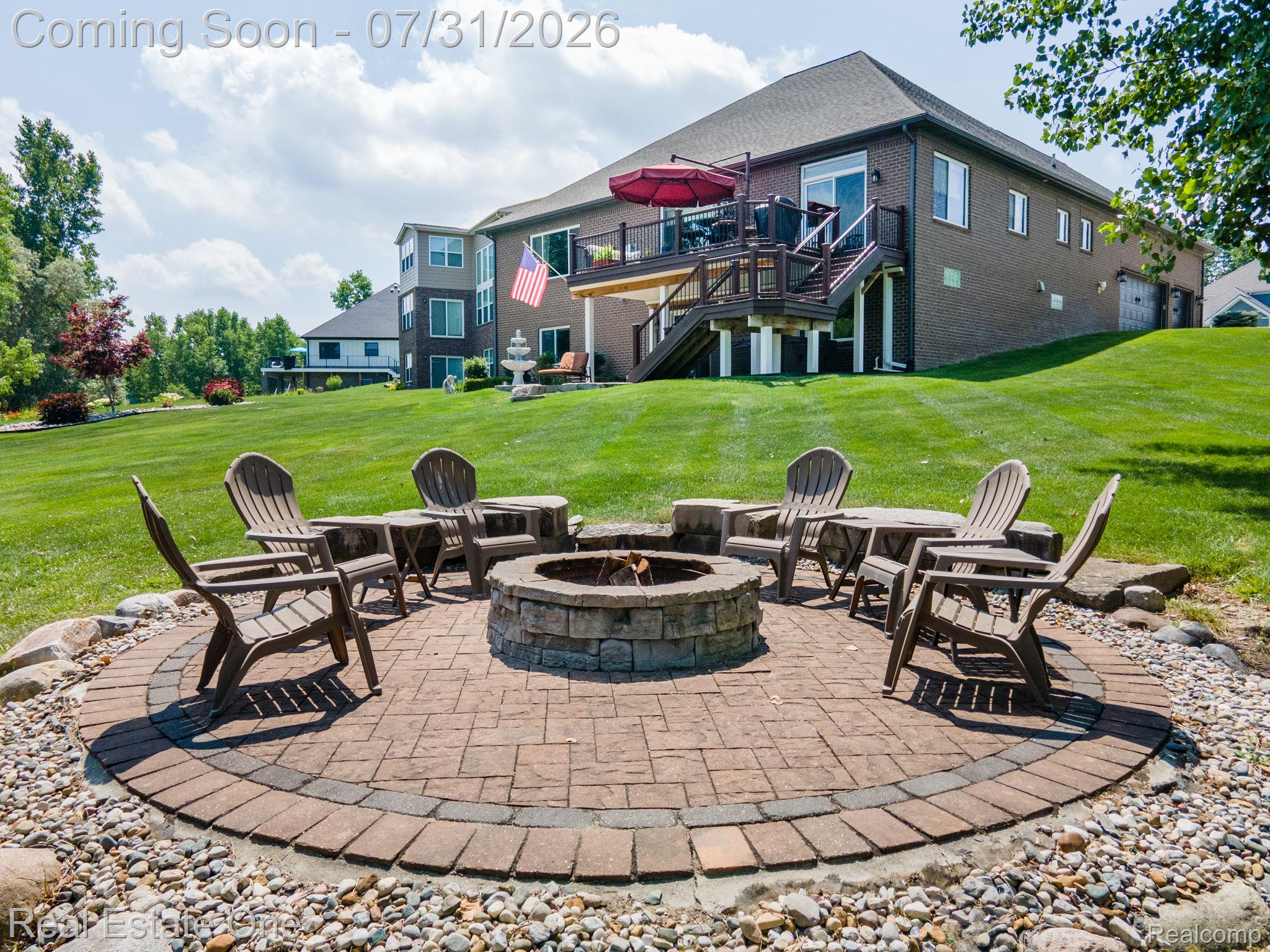 294 Golfside Drive