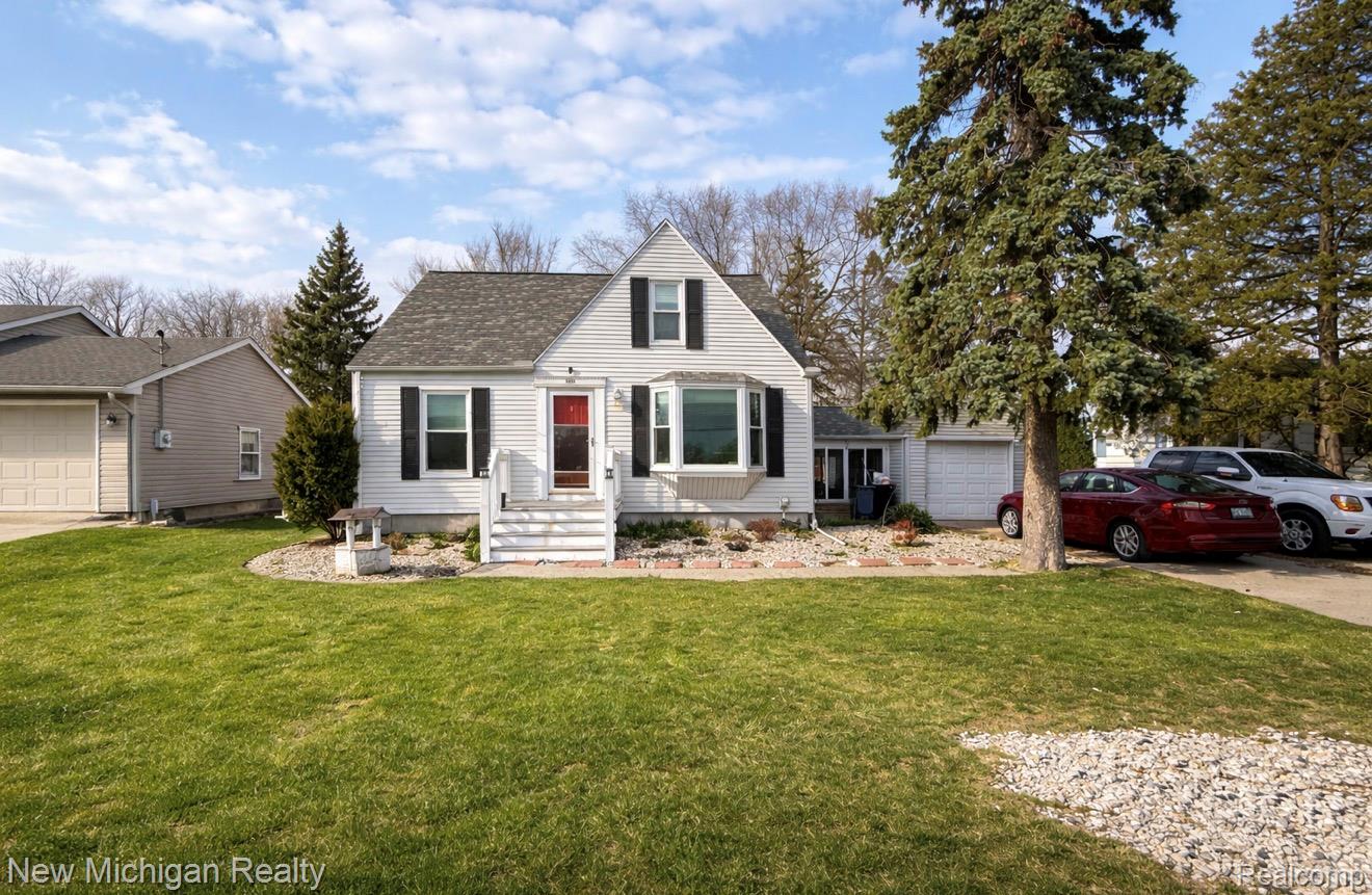 1224 W Bristol Road
