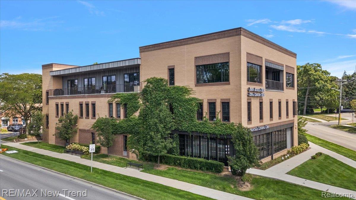 804 N Main Street 2H
