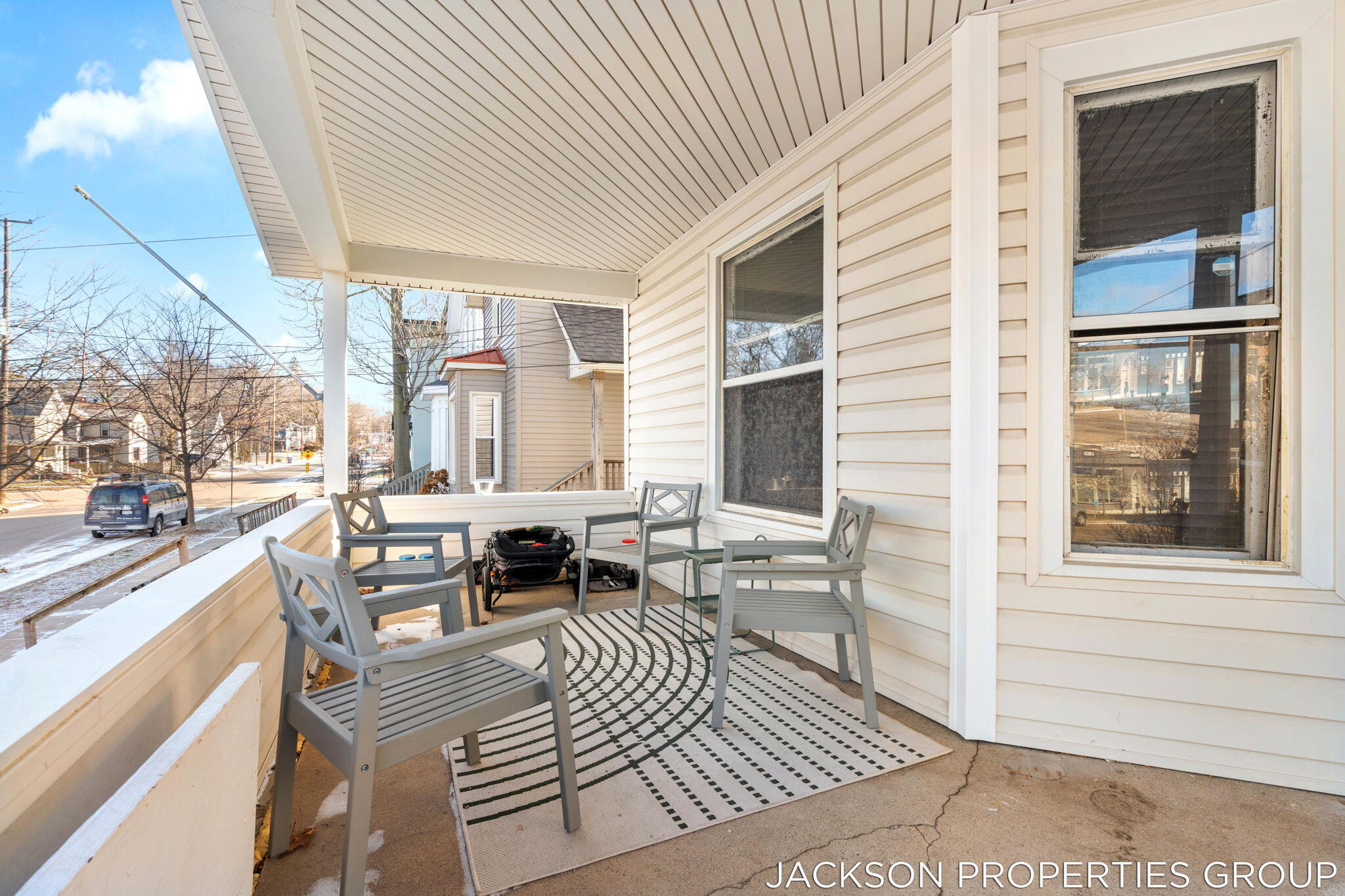 224 Spencer Street NE