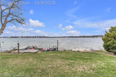 Tiny photo for 4869 Motorway Drive, Waterford Charter Township, MI 48328 (MLS # 20261017342)