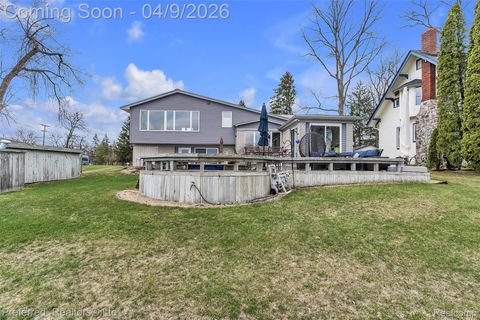 Tiny photo for 4869 Motorway Drive, Waterford Charter Township, MI 48328 (MLS # 20261017342)