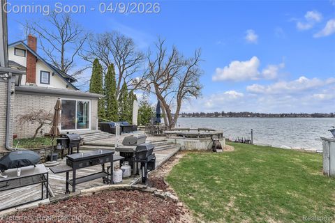 Tiny photo for 4869 Motorway Drive, Waterford Charter Township, MI 48328 (MLS # 20261017342)