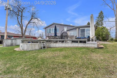 Tiny photo for 4869 Motorway Drive, Waterford Charter Township, MI 48328 (MLS # 20261017342)