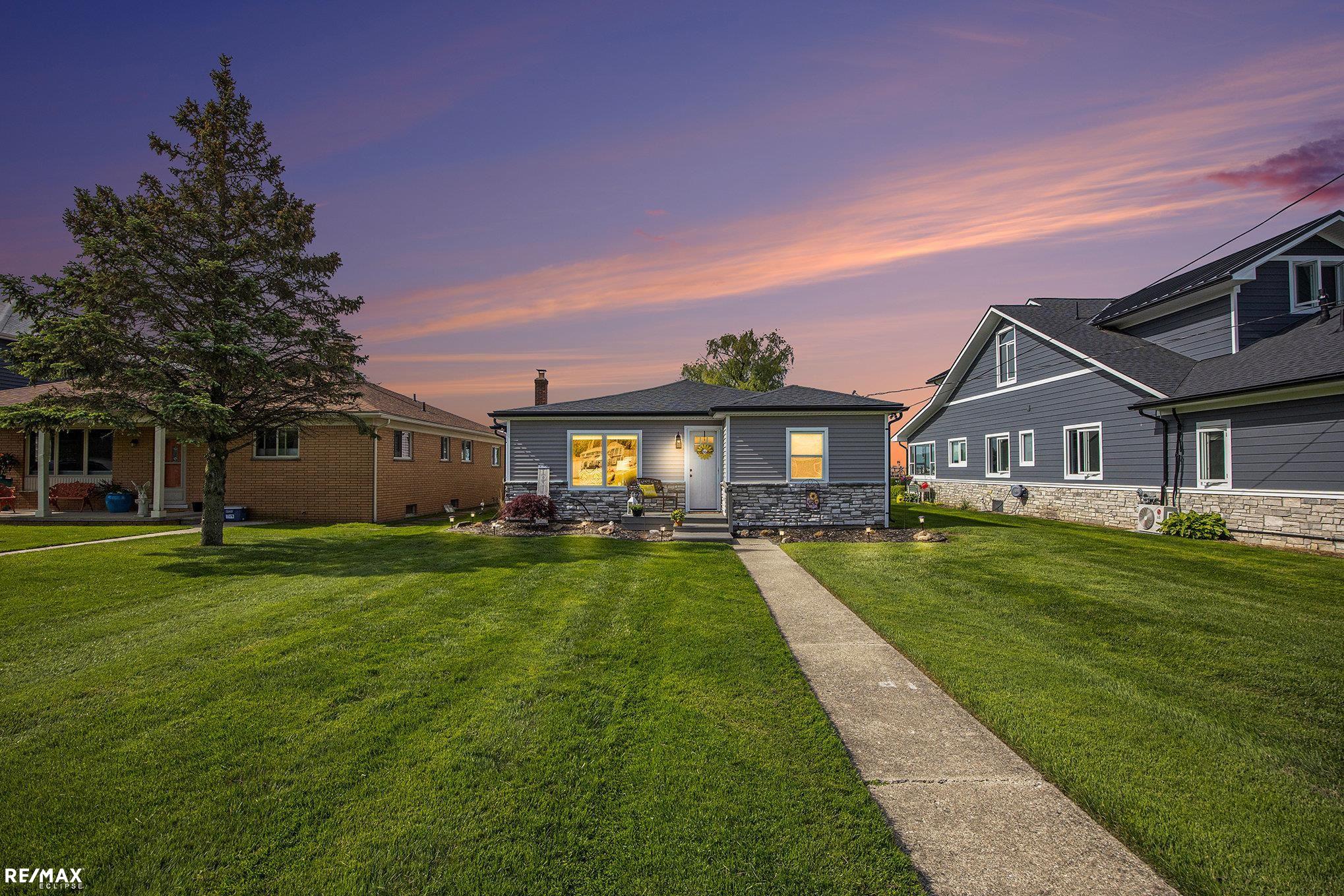 5227 Pointe Tremble Road