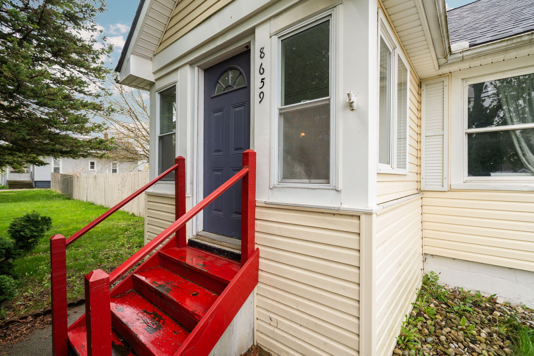 8659 N Canton Center Road