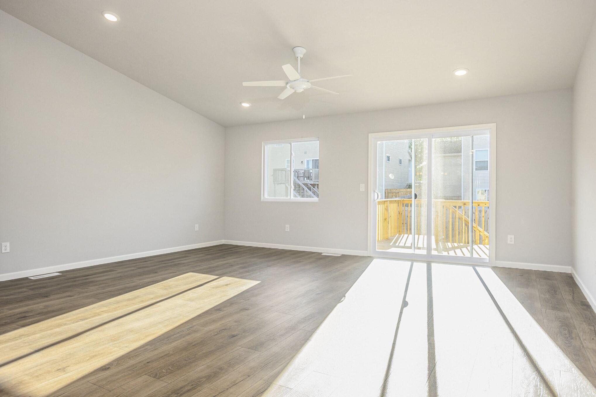 1029 Foxglove Avenue