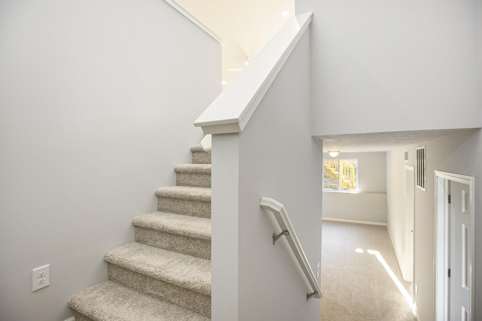 1029 Foxglove Avenue