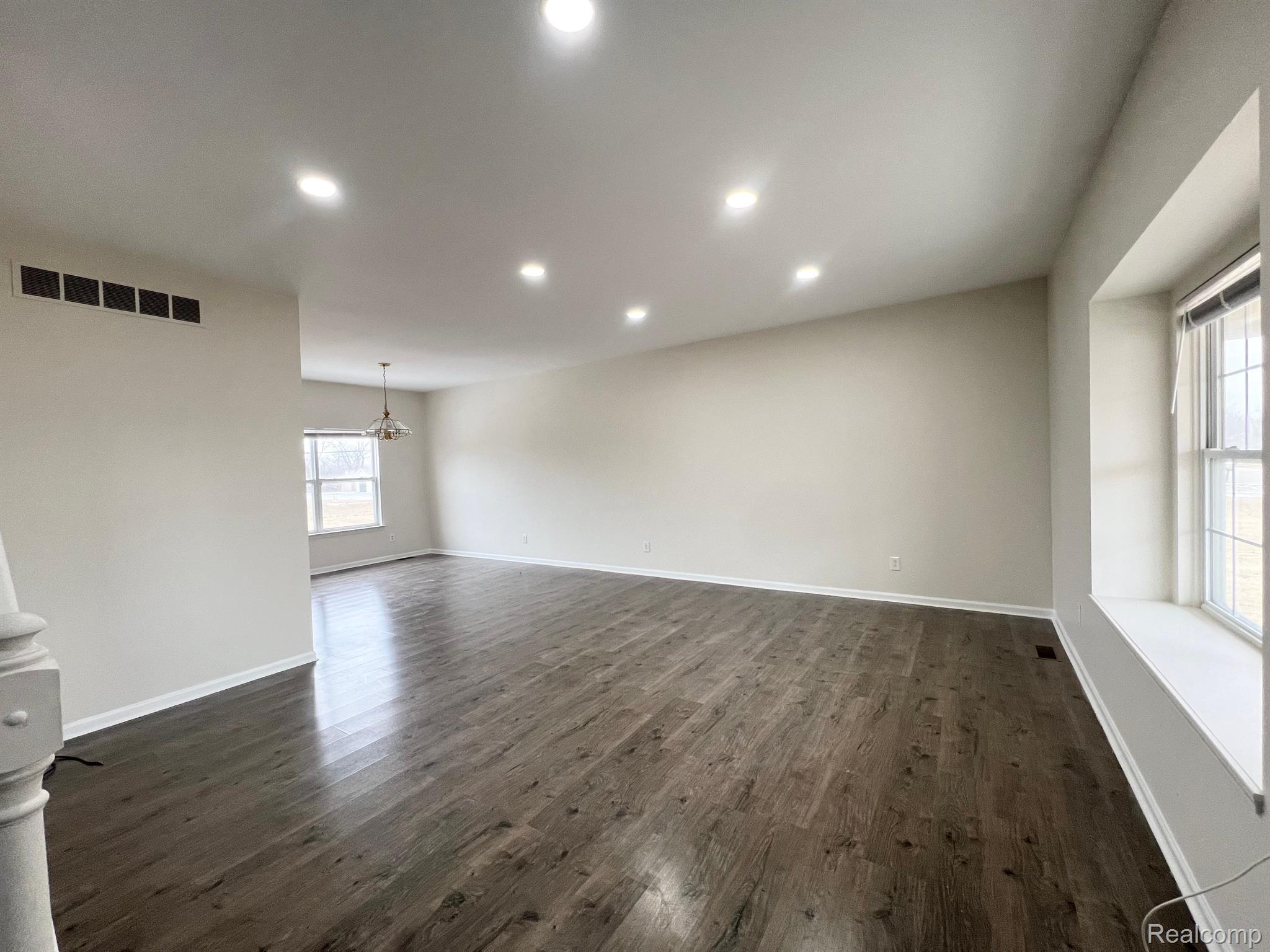 4749 HICKORY POINTE Boulevard