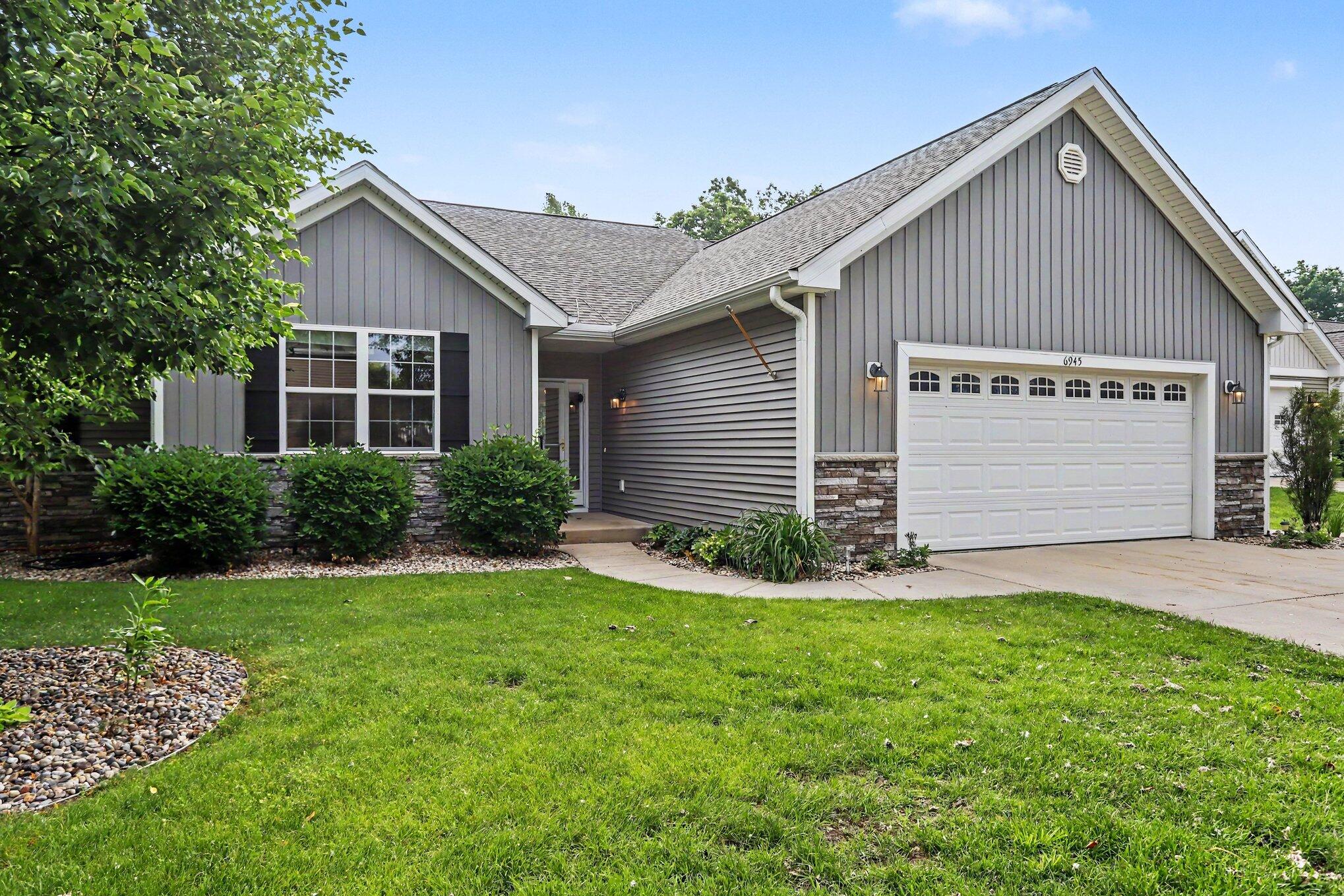 6945 Hunters Creek 62