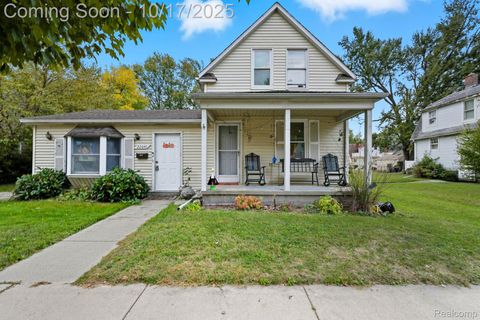 22646 Stephens Street St Clair Shores City MI 48080