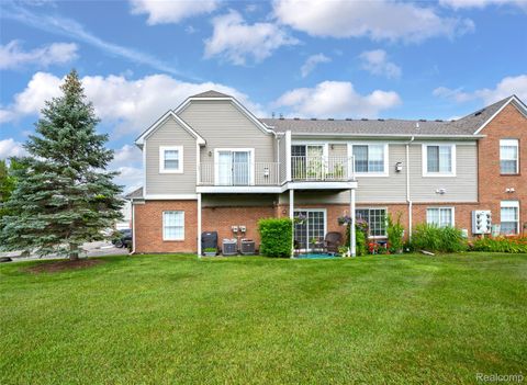 Tiny photo for 54726 Monarch Drive, Shelby Charter Township, MI 48316 (MLS # 20261048808)