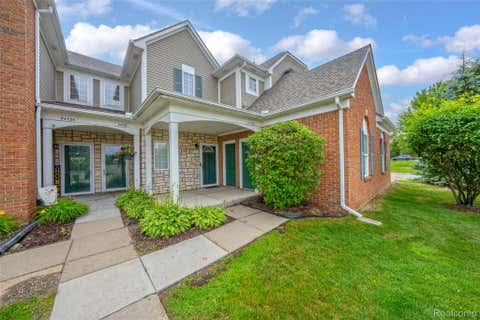Tiny photo for 54726 Monarch Drive, Shelby Charter Township, MI 48316 (MLS # 20261048808)