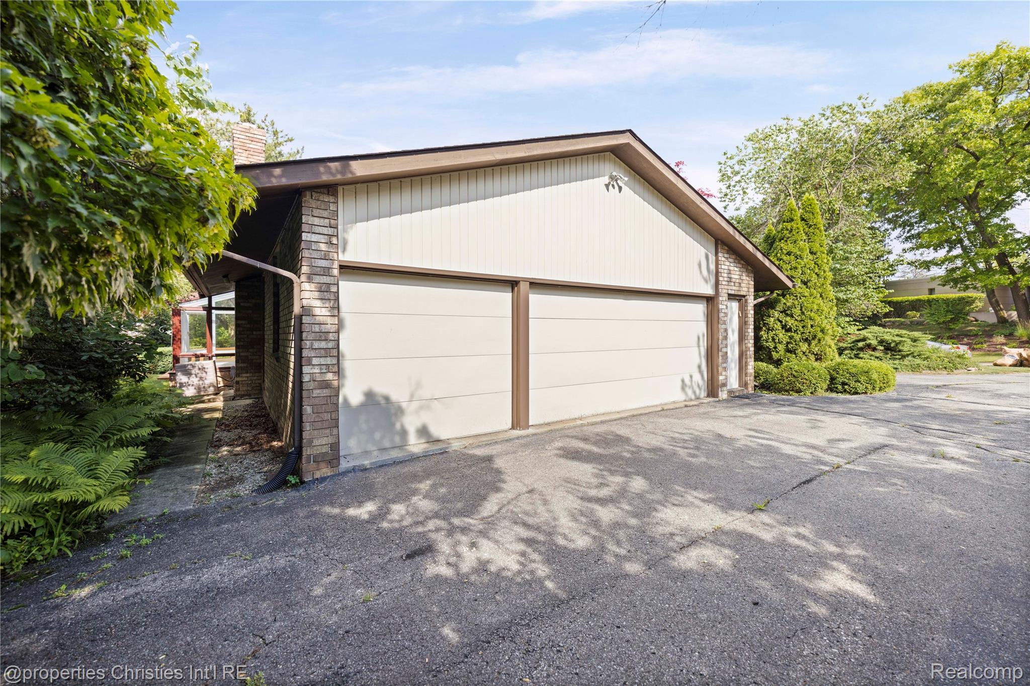 4724 Tara Court