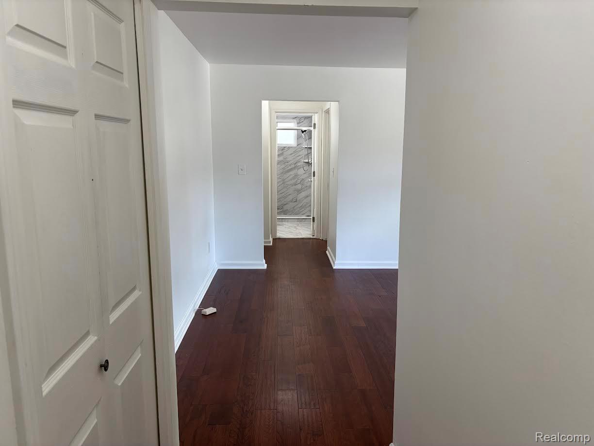 Royal Oak City, Michigan 48073, United States, 1 Bedroom Bedrooms, ,1 BathroomBathrooms,Residential,Active,133331