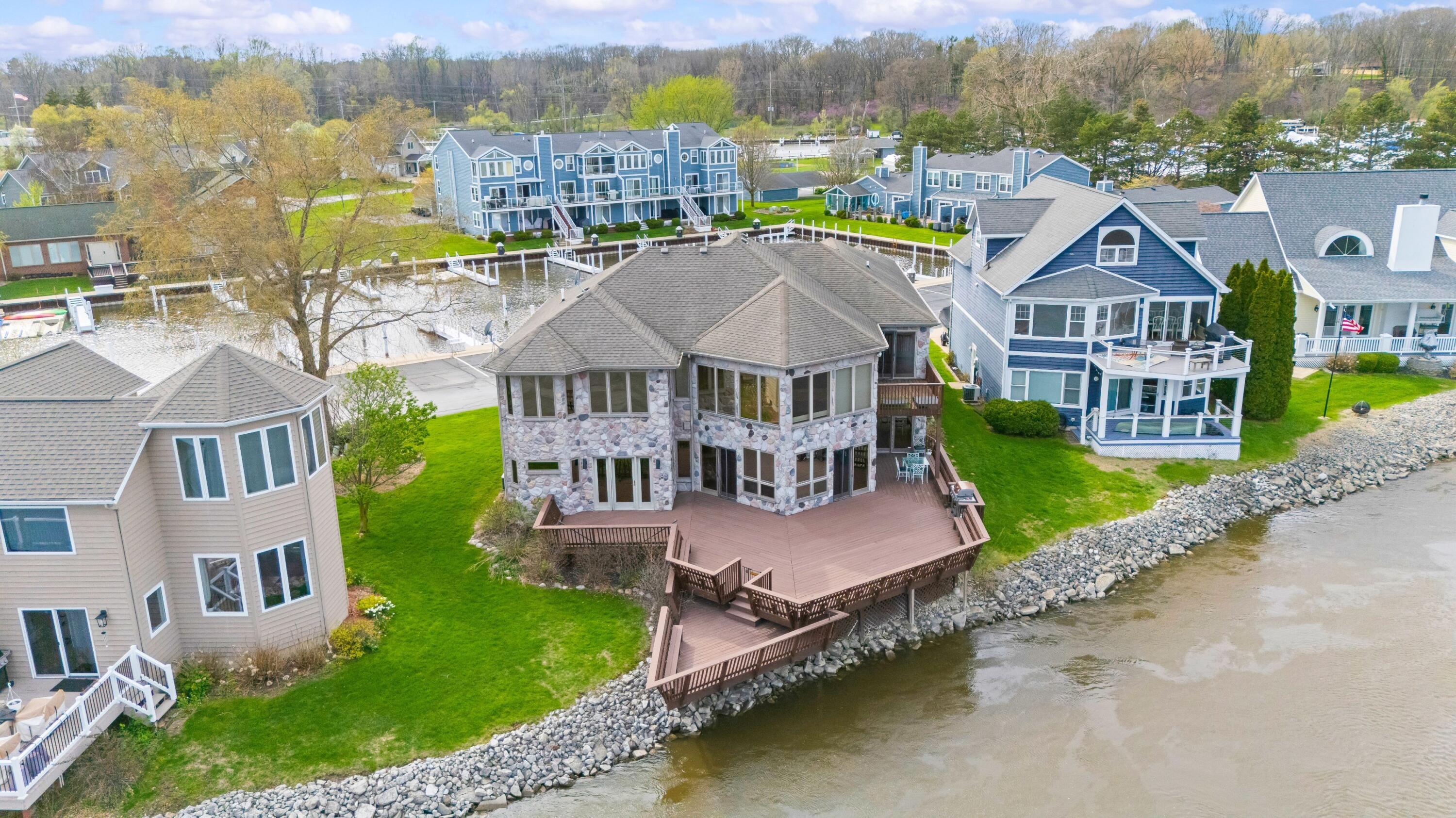 2349 Riverside Pointe Drive