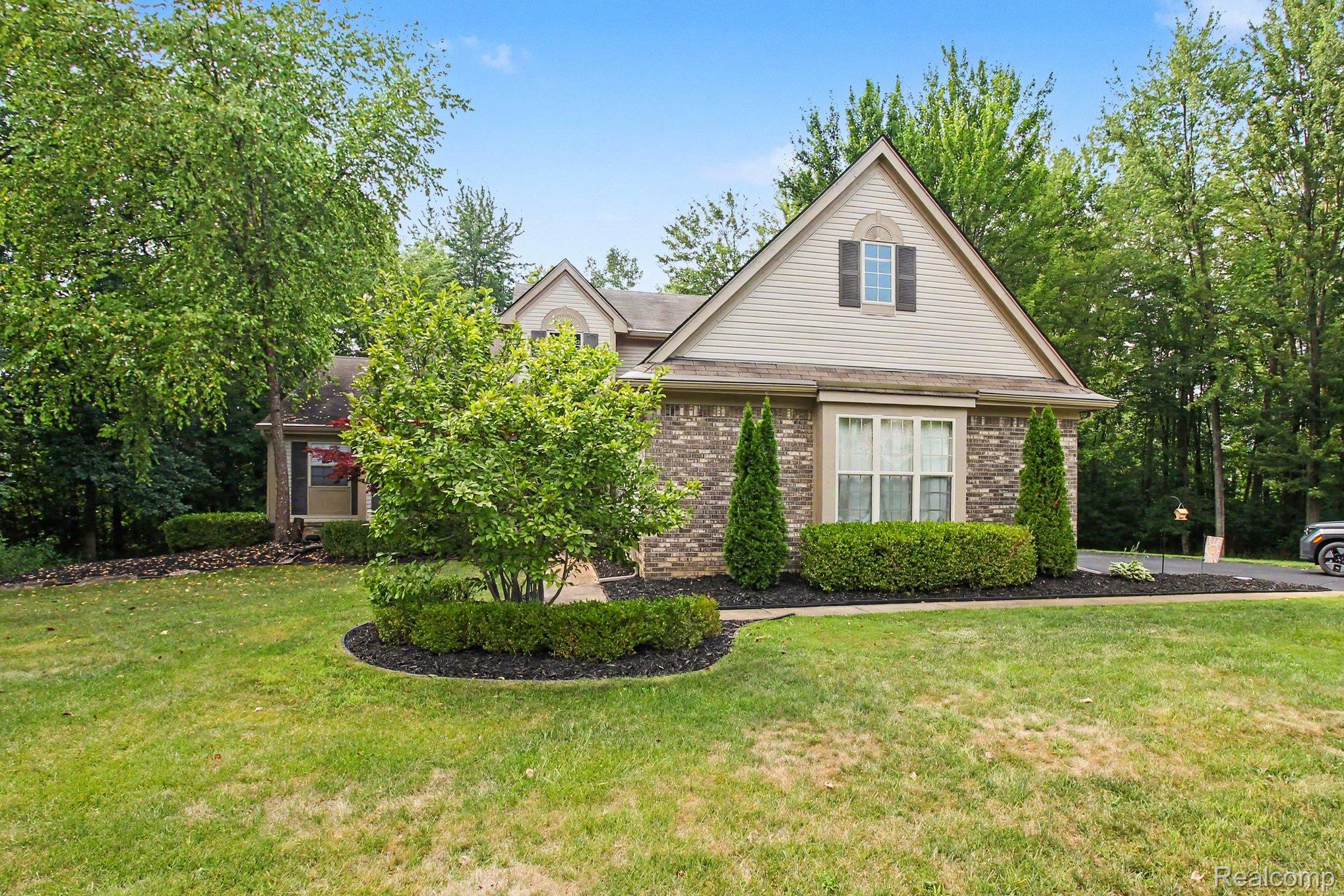 930 Chemung Forest Drive