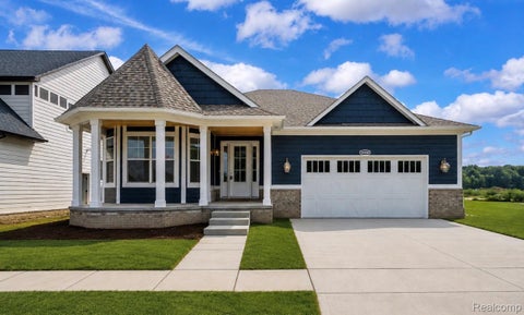 Photo of 54446 Brenda Drive, Macomb Township, MI 48042 (MLS # 20261063707)