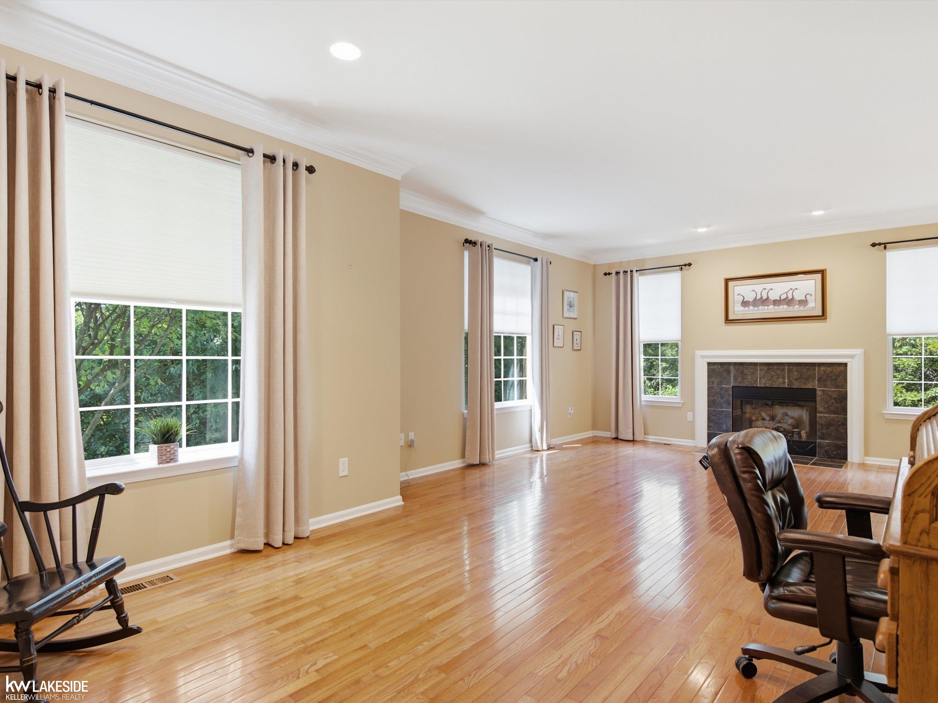 5721 Pinecroft Court
