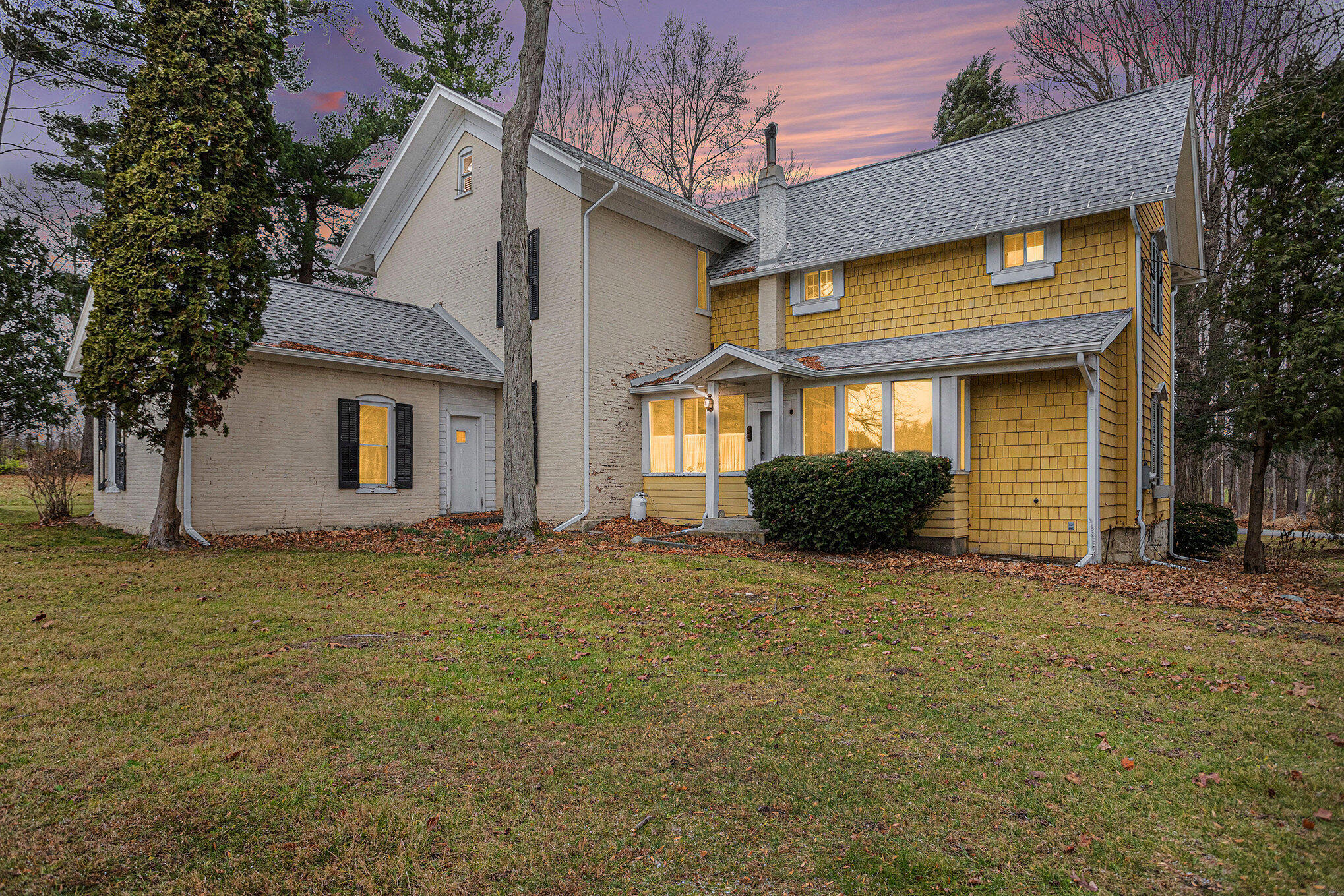 10241 Bair Lake Street