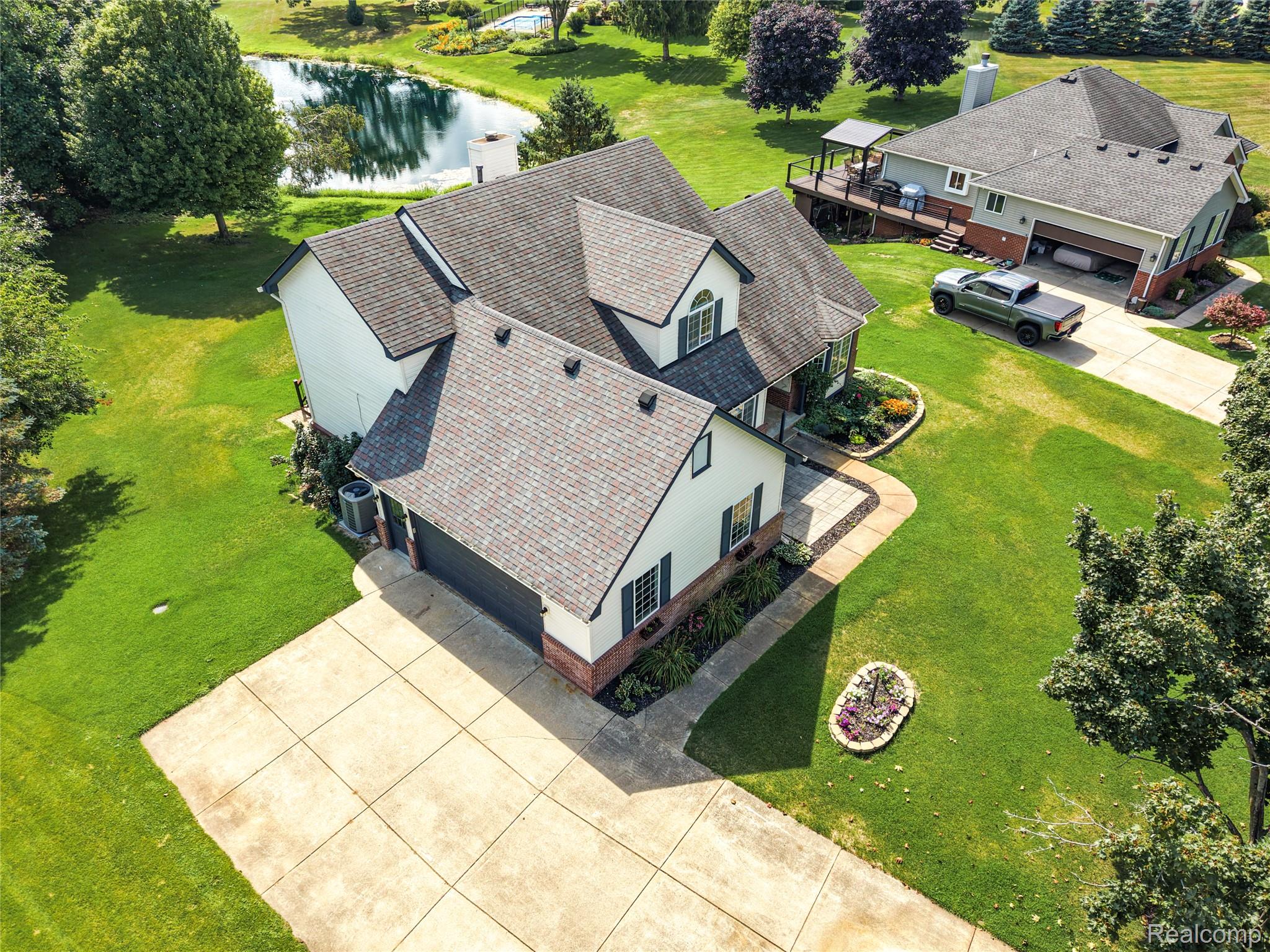 221 Maplewood Drive