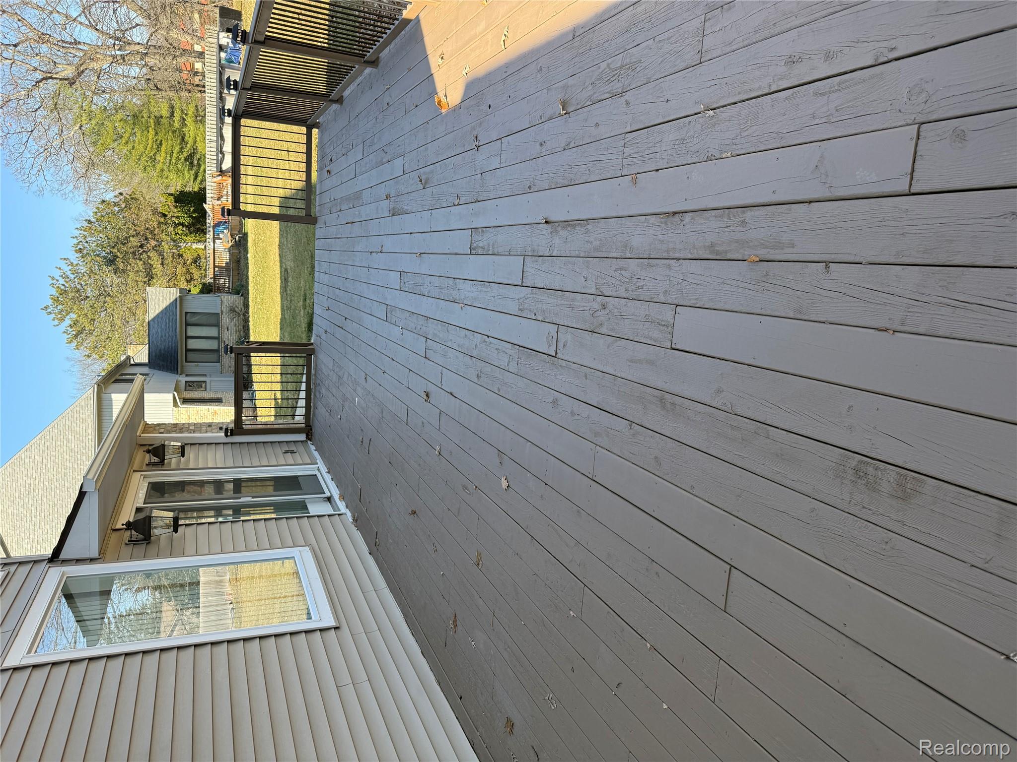 1217 Kings Carriage Road