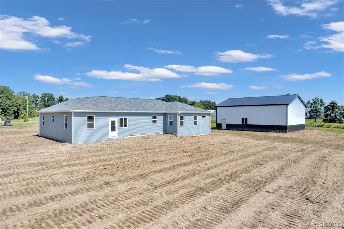 2647 Country Kate Lane