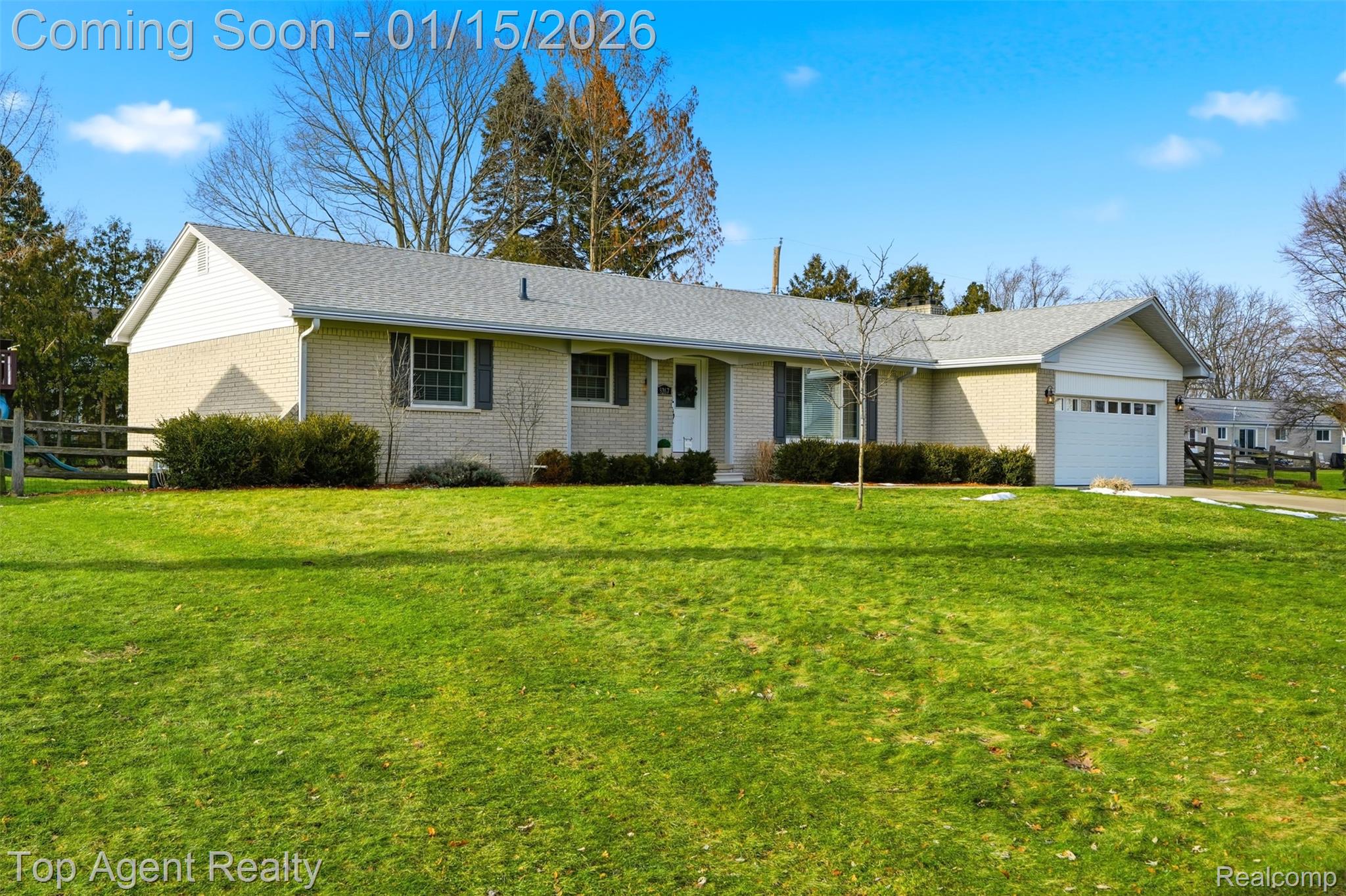 5267 Rostraver Court