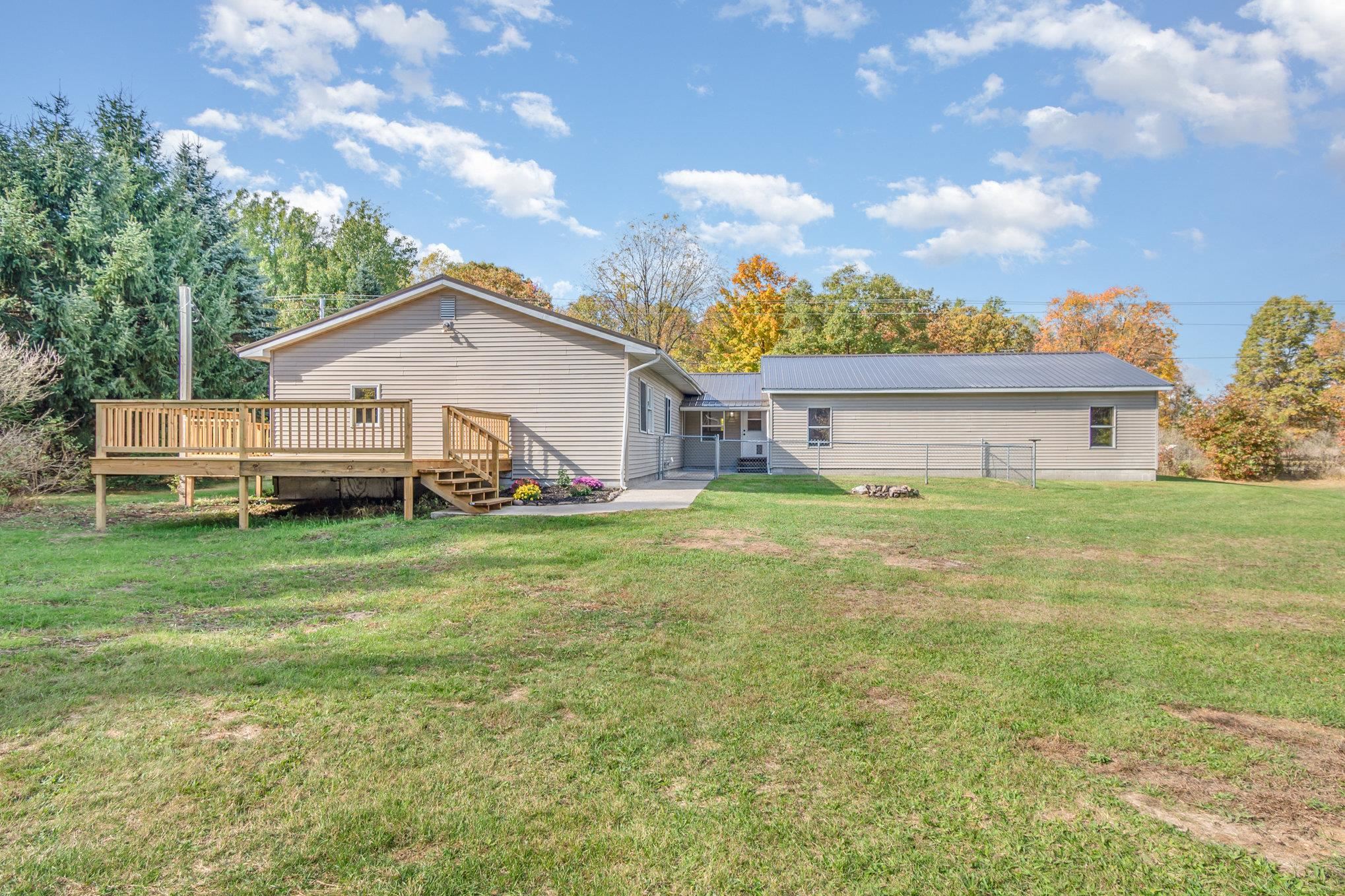 4240 N Woodruff Road