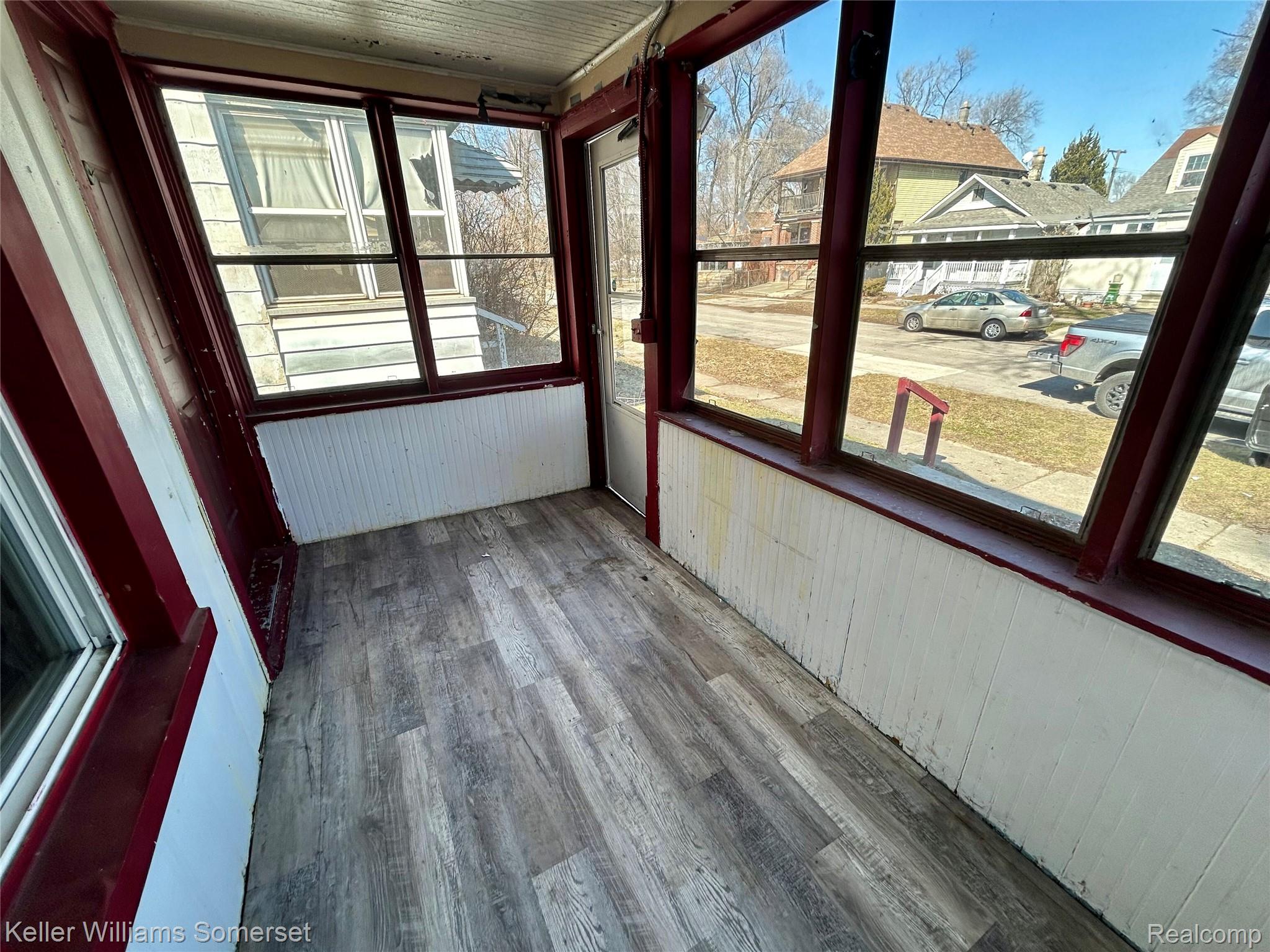 50 E Rockwood Street