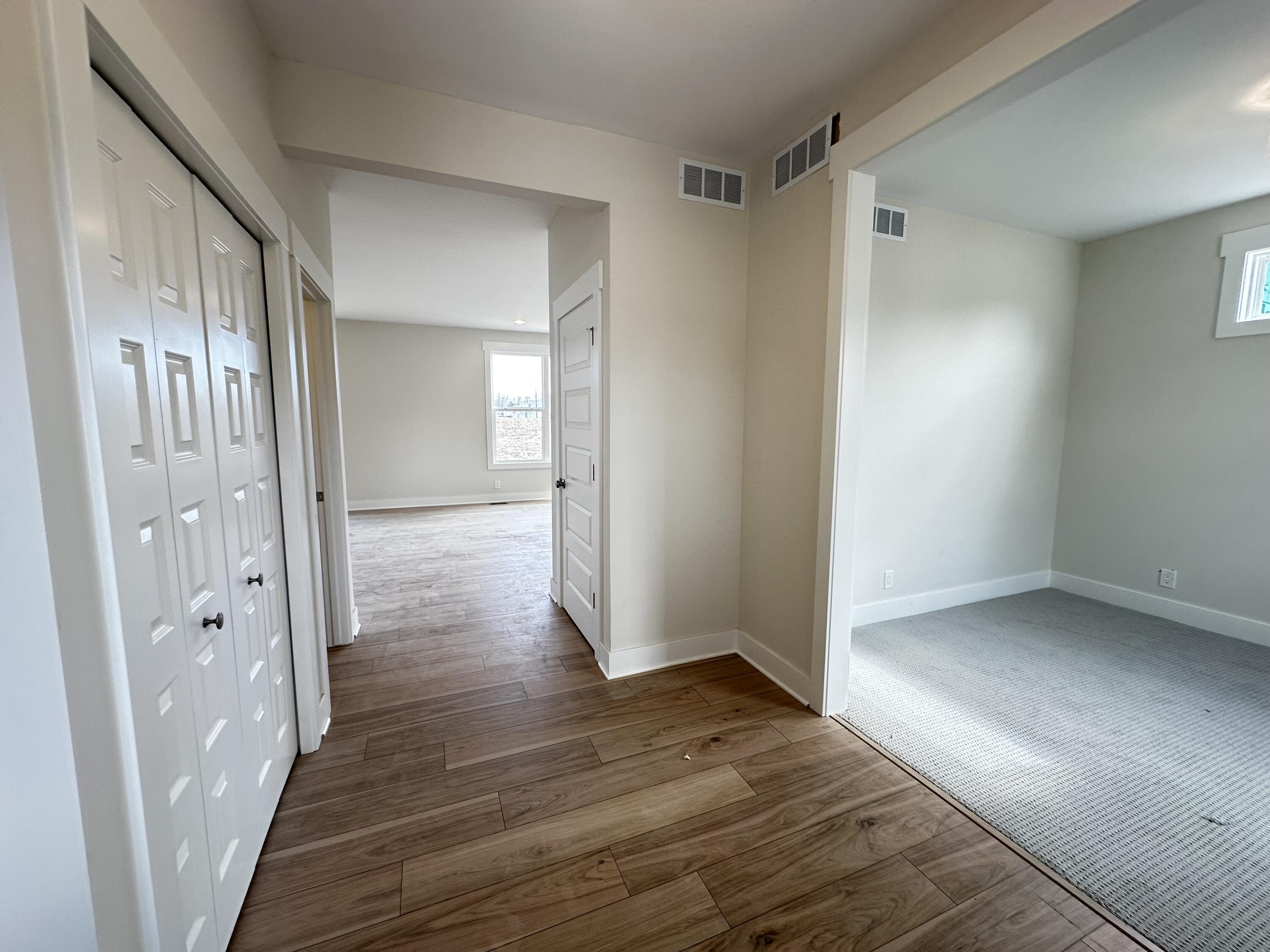 690 Lincoln Lawns Drive NW