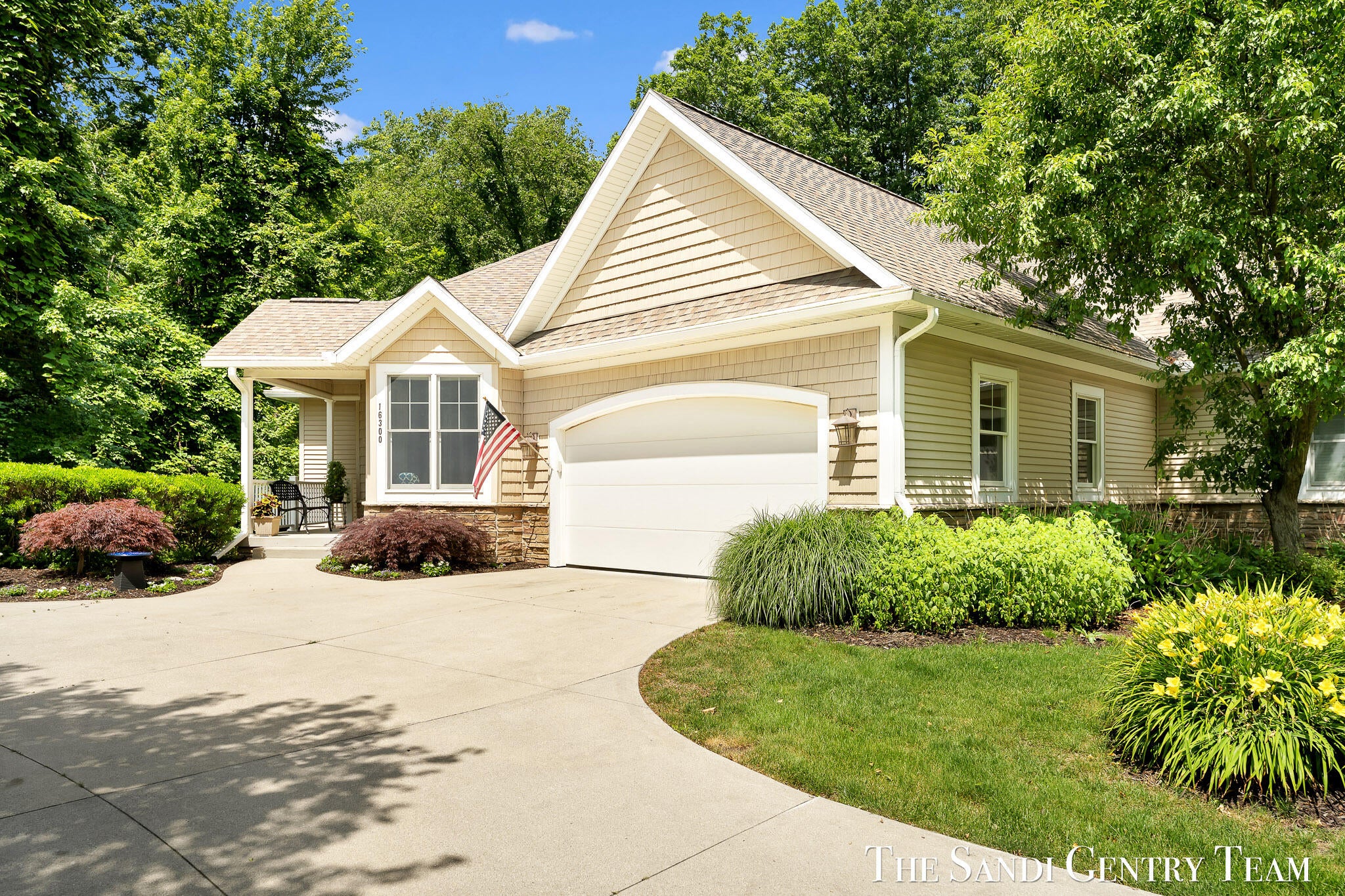 16300 Riverdale Court 38