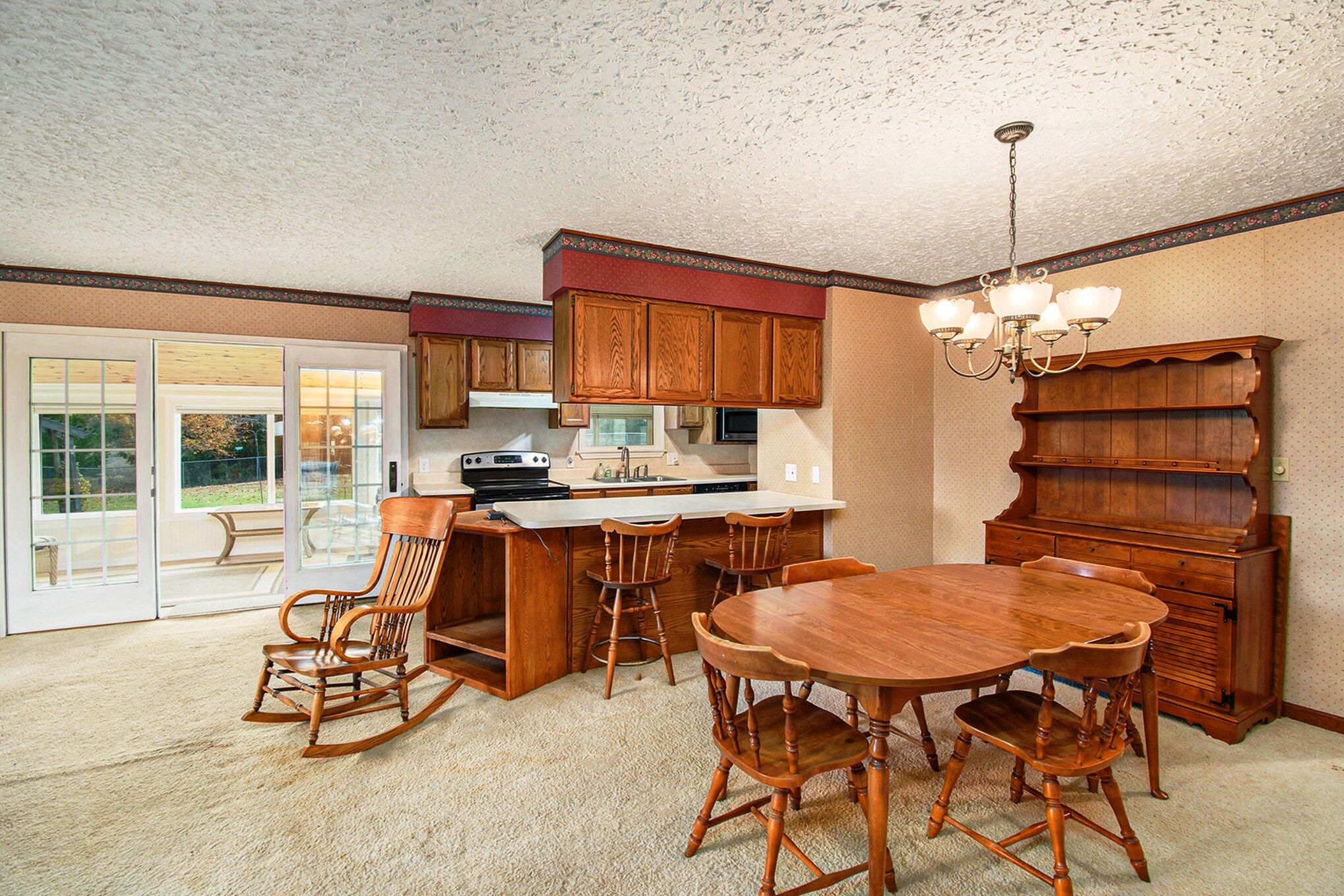 18898 Newcosta Avenue