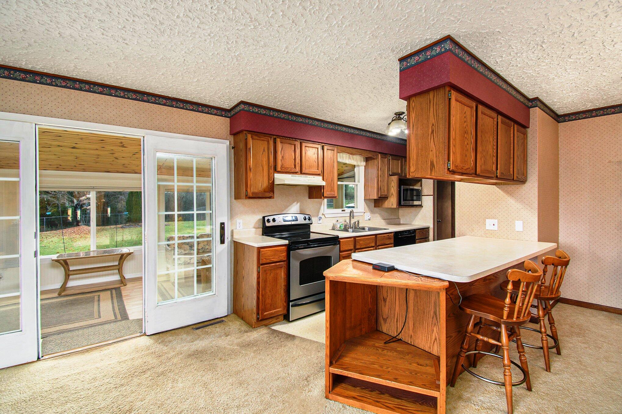 18898 Newcosta Avenue