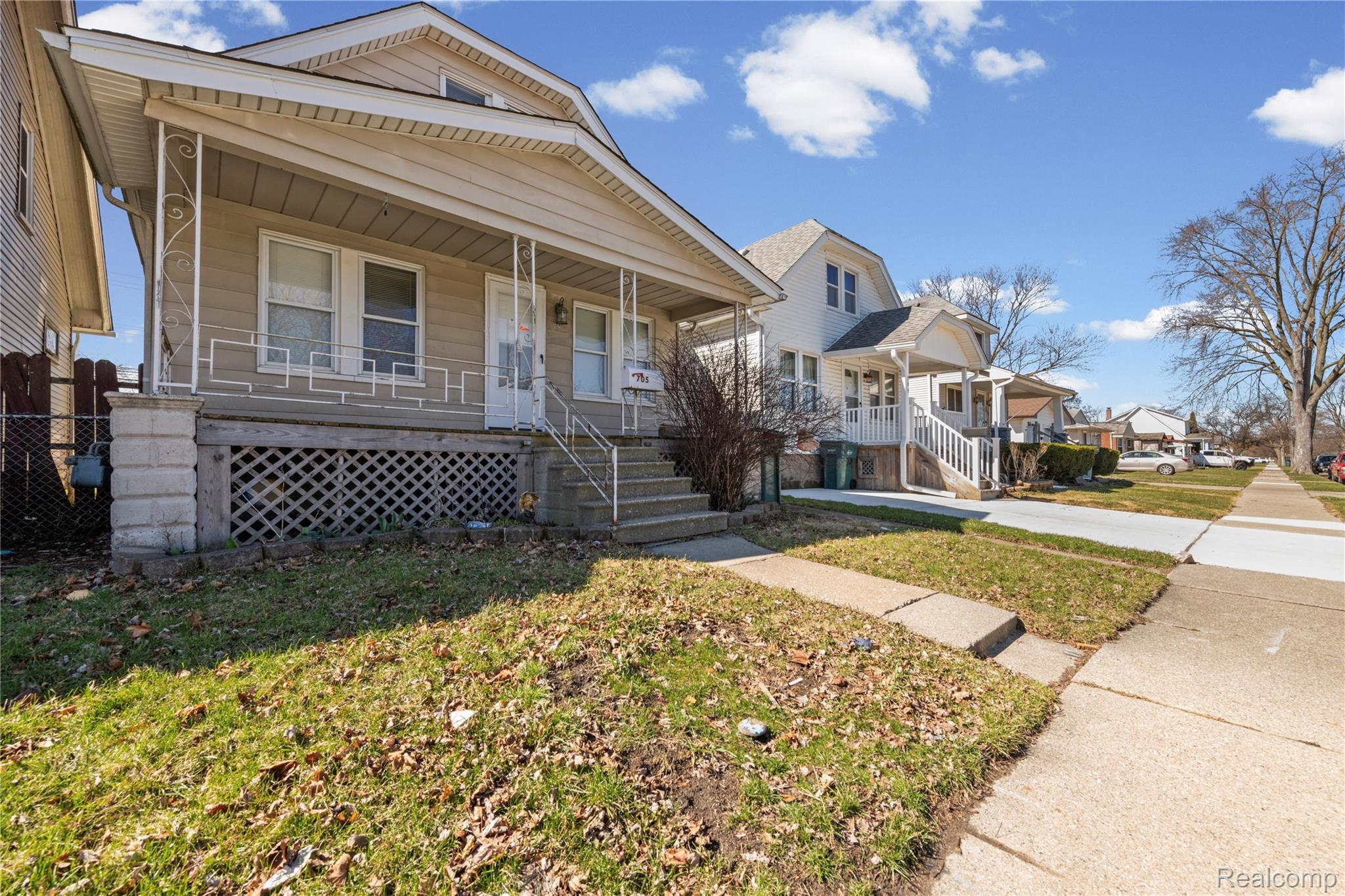 705 Cleophus Parkway