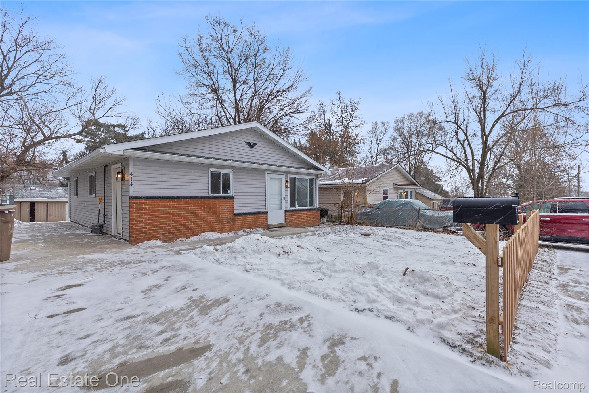 414 Kenilworth Avenue