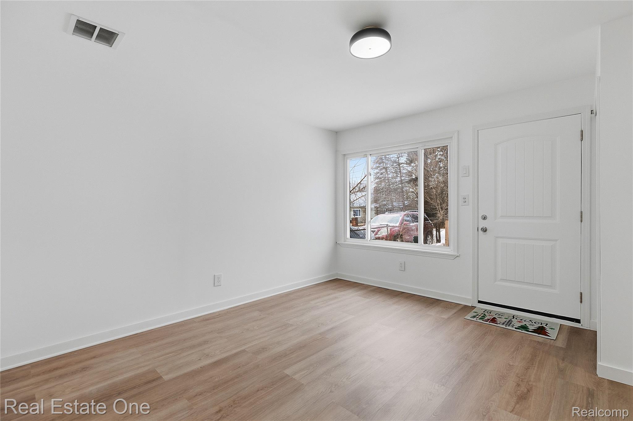 414 Kenilworth Avenue