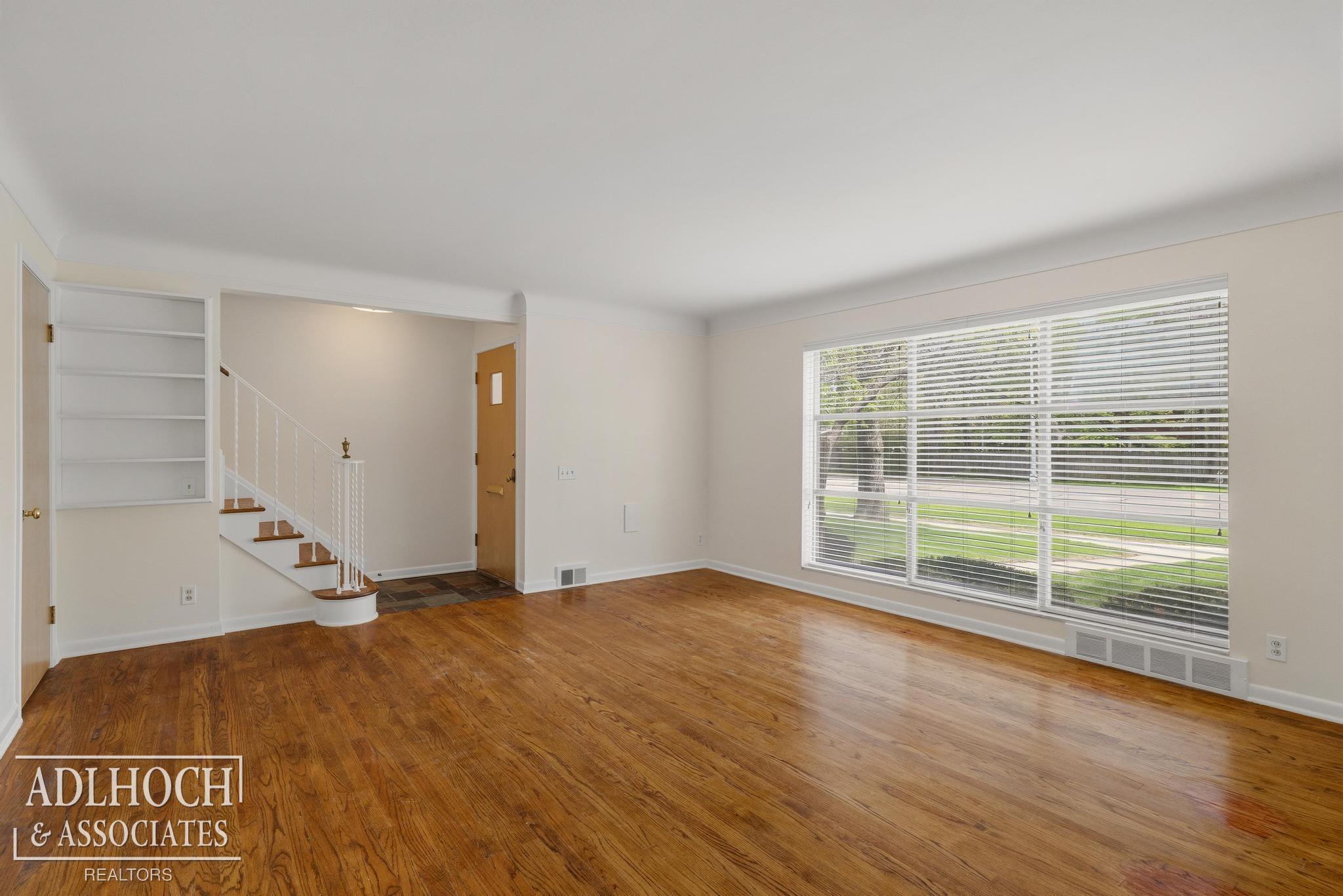 17209 E Jefferson Road