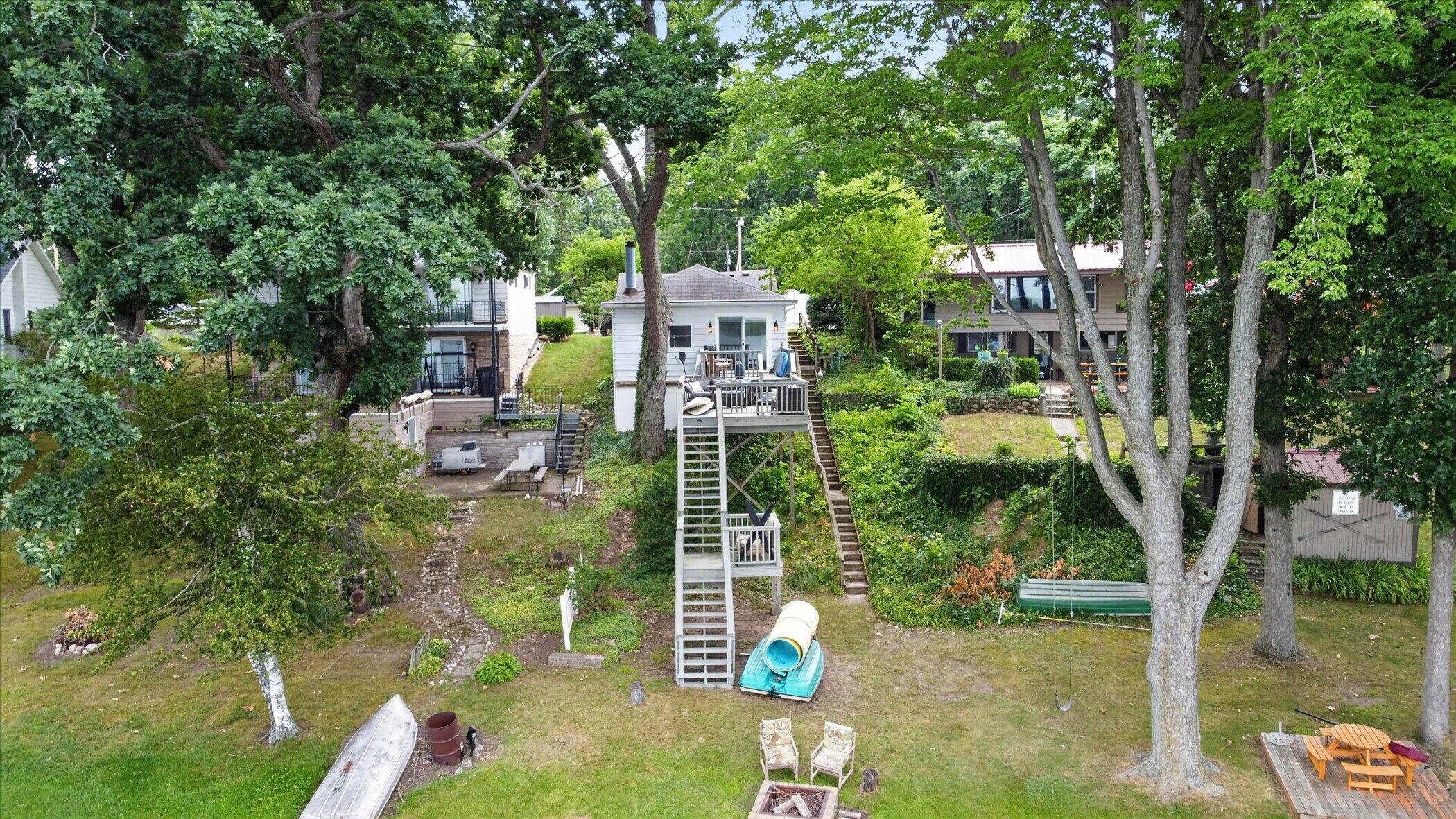 52784 Twin Lakeview Drive