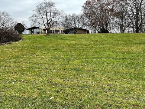 Photo of 6530 Paw Paw Avenue, Coloma Charter Township, MI 49038 (MLS # 65026033836)