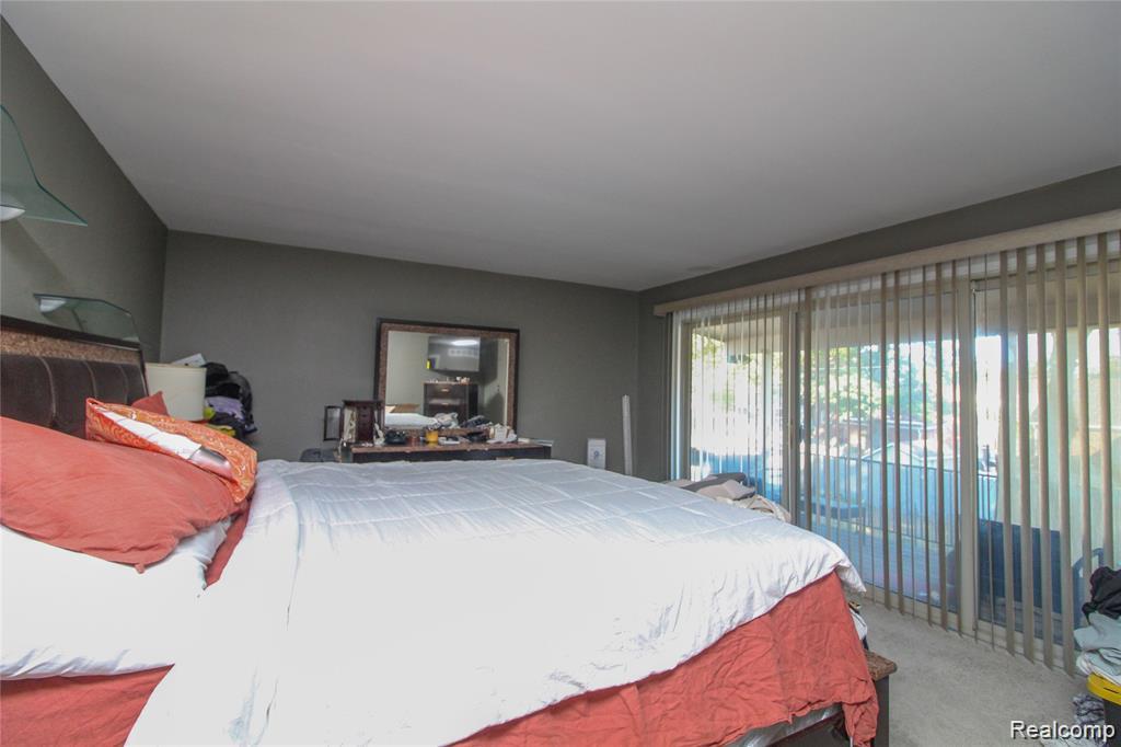 17160 Westland Avenue