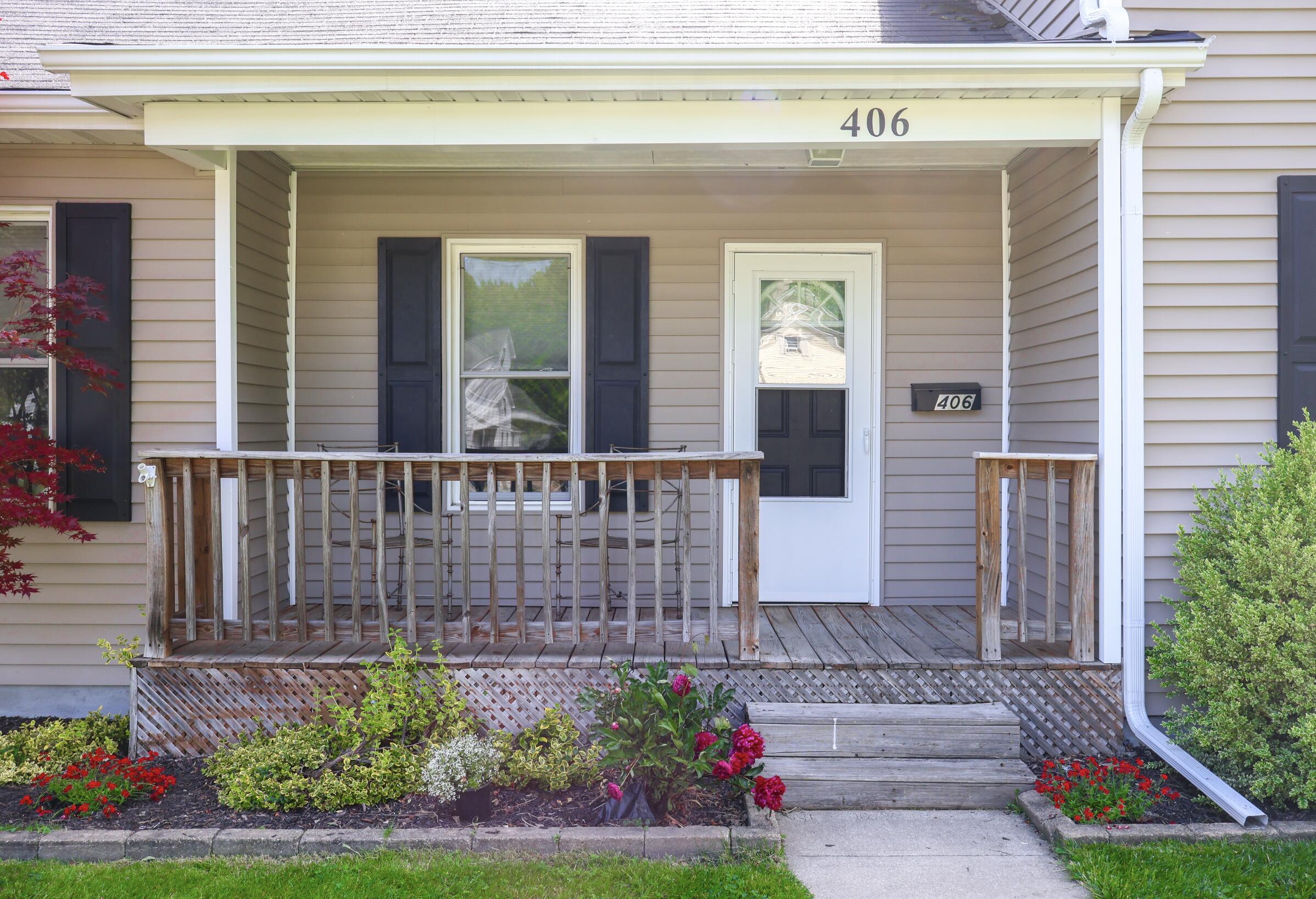 406 N Elm Street