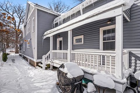 Tiny photo for 111 Woodman Street, South Haven City, MI 49090 (MLS # 69026005990)