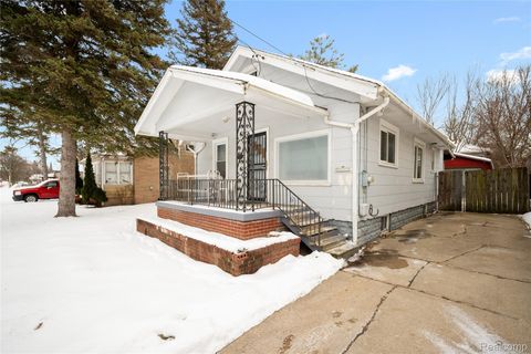 1734 Missouri Avenue Flint City MI 48506